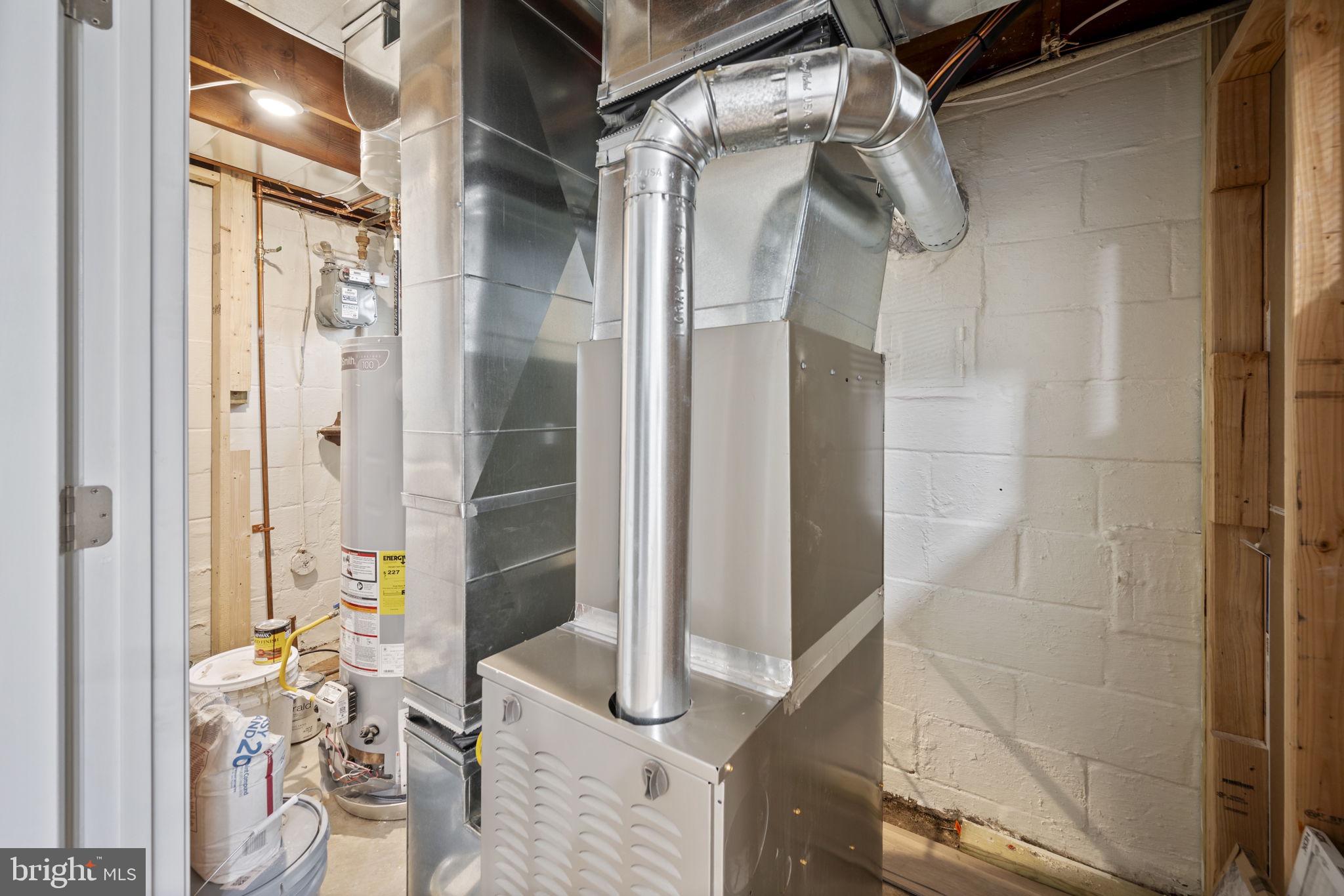 SUBURBAN GREENS - Residential