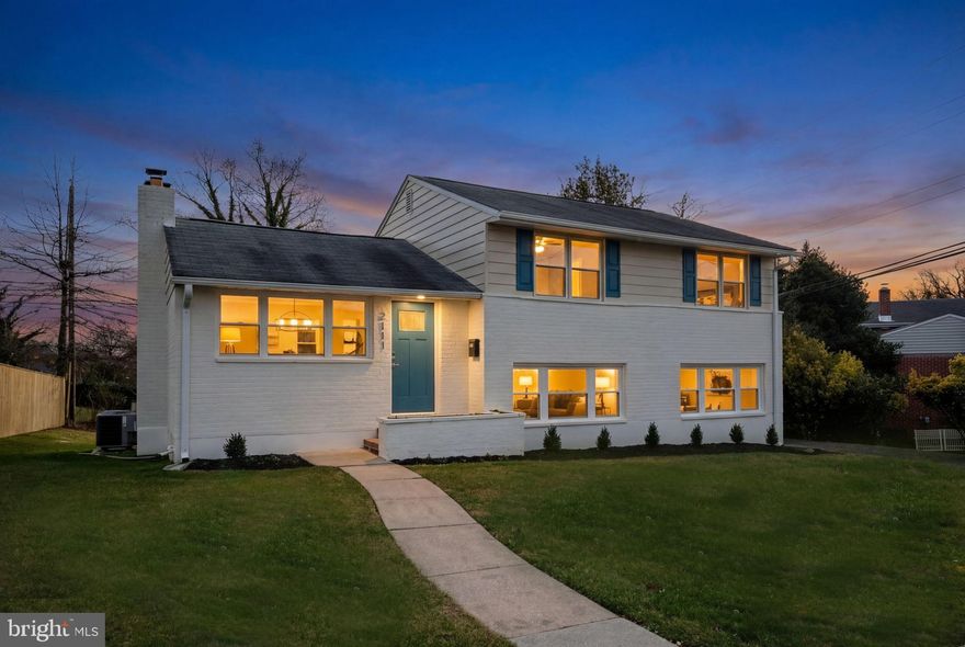 This impeccable 3-bedroom, 2.5-bath split-level has been completely transformed top-to-bottom, all completed within the last year – absolutely nothing left to do but unpack and enjoy.
Step inside to gleaming refinished hardwood floors that flow throughout three levels. The heart of the home is the brand-new gourmet white kitchen featuring sparkling quartz countertops, sleek stainless steel appliances, custom tile backsplash, and an oversized breakfast bar perfect for casual dining and entertaining. Open-concept flow connects the kitchen seamlessly to the dining area and family room. Outdoor living is a delight with the massive 400 sq ft screened porch overlooking the flat, low-maintenance backyard – perfect for morning coffee or summer dinners.
Upstairs, the expansive 22×15 living room impresses with soaring cathedral ceilings and a beautiful electric fireplace – the ideal spot for relaxing or hosting gatherings. Three generously sized bedrooms and fully renovated bathrooms (including a luxurious primary suite bath) provide comfort and style at every turn.
The lower level offers even more space with fresh luxury vinyl plank flooring and oversized laundry room with brand-new washer/dryer.
No detail was overlooked in this total renovation, including all new energy-efficient windows & doors, new HVAC system + all new ductwork, new hot water heater, fresh paint, lighting, fixtures, and hardware throughout, a new smart keypad + remote-capable exterior door locks, and more!
Prime Timonium location in the desirable Suburban Greens community with top-rated Baltimore County schools, minutes to I-695, I-83, shopping, dining, and an easy commute to downtown Baltimore. This one truly checks every box – schedule your private tour today before it’s gone!