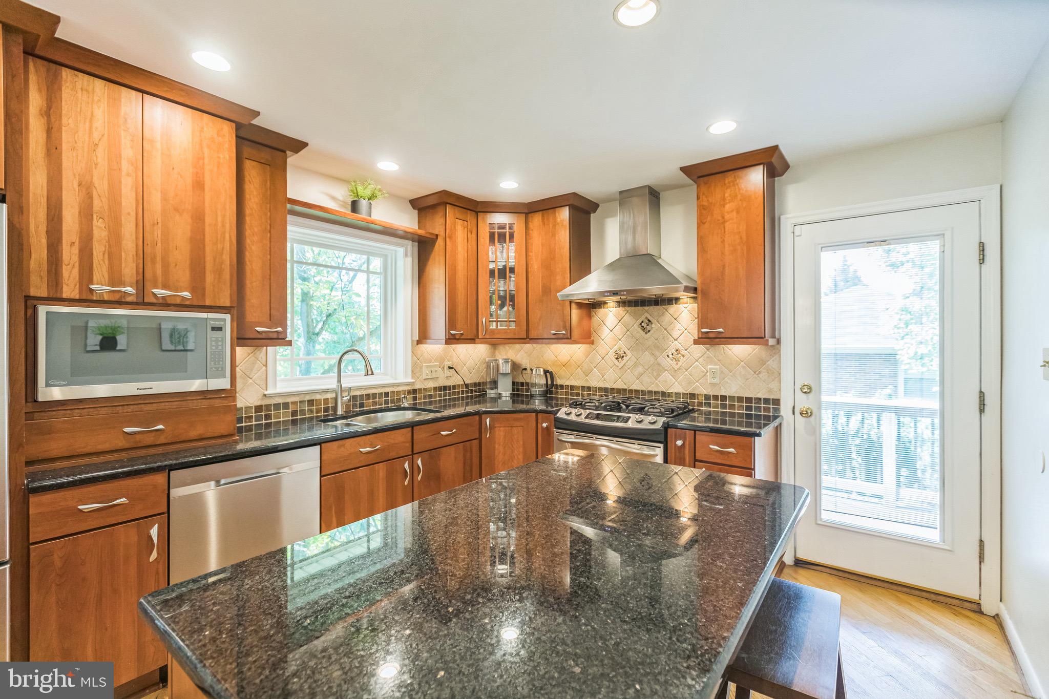 4008 BRIARS ROAD