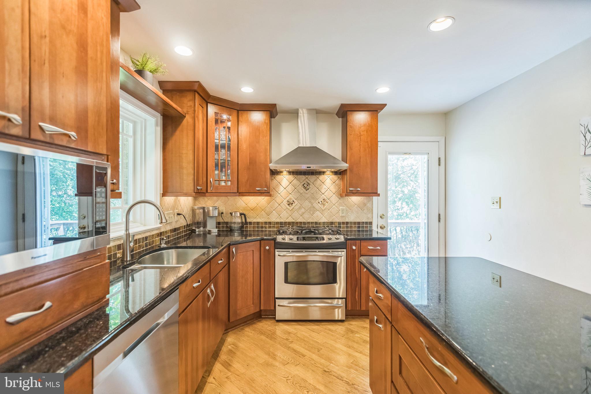 4008 BRIARS ROAD