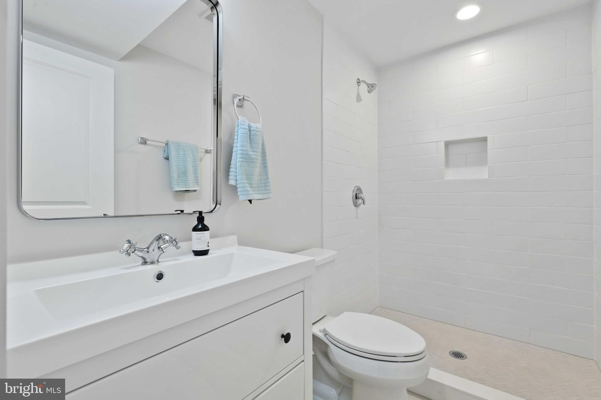 ROSEMARY HILLS - Residential