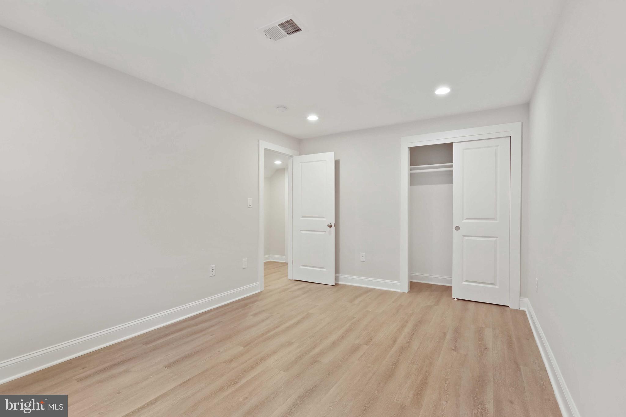 ROSEMARY HILLS - Residential