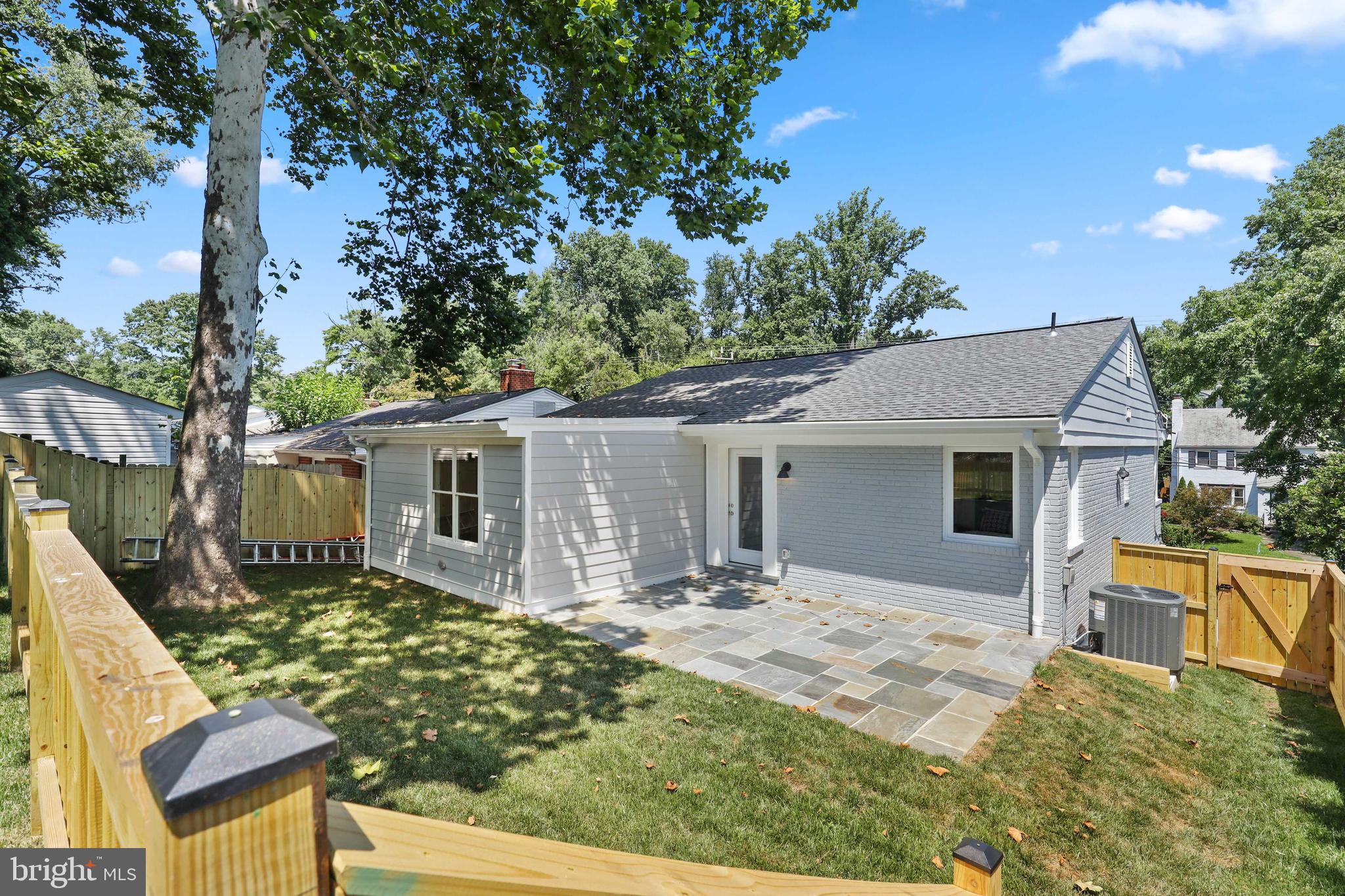 ROSEMARY HILLS - Residential