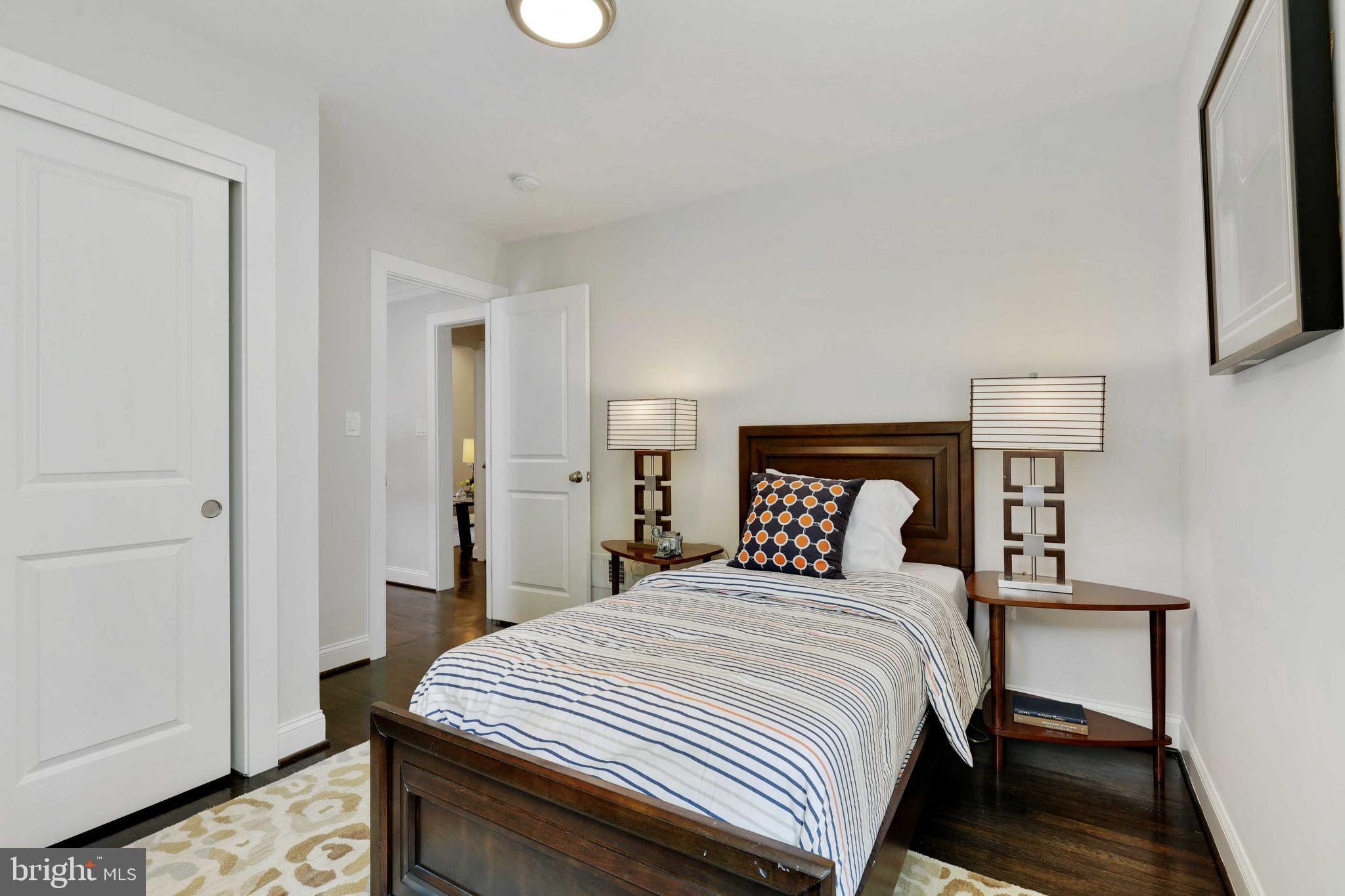 ROSEMARY HILLS - Residential