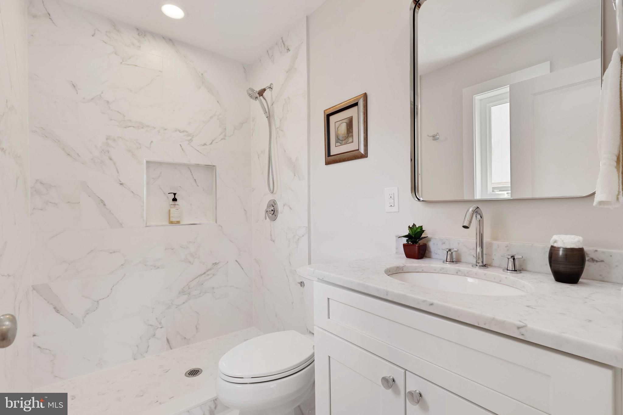 ROSEMARY HILLS - Residential