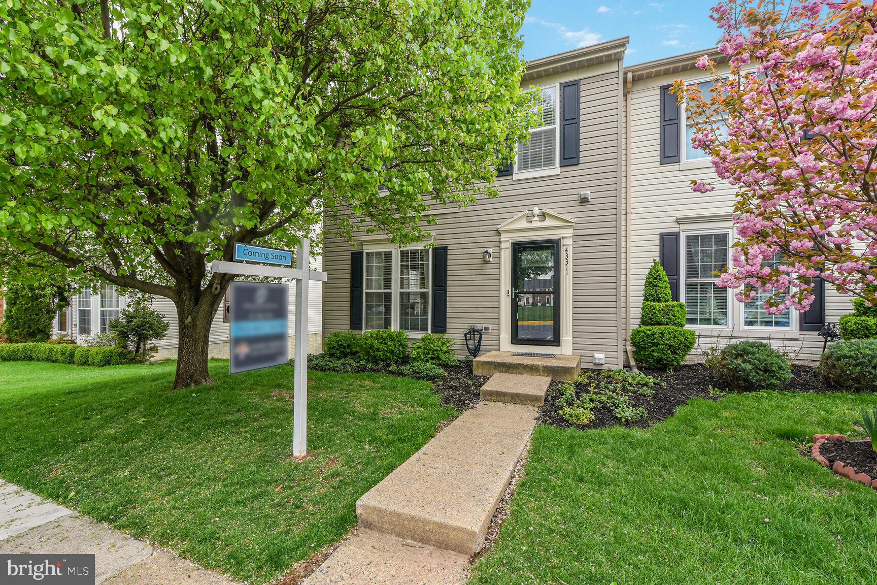 ASHBURN FARM - Residential