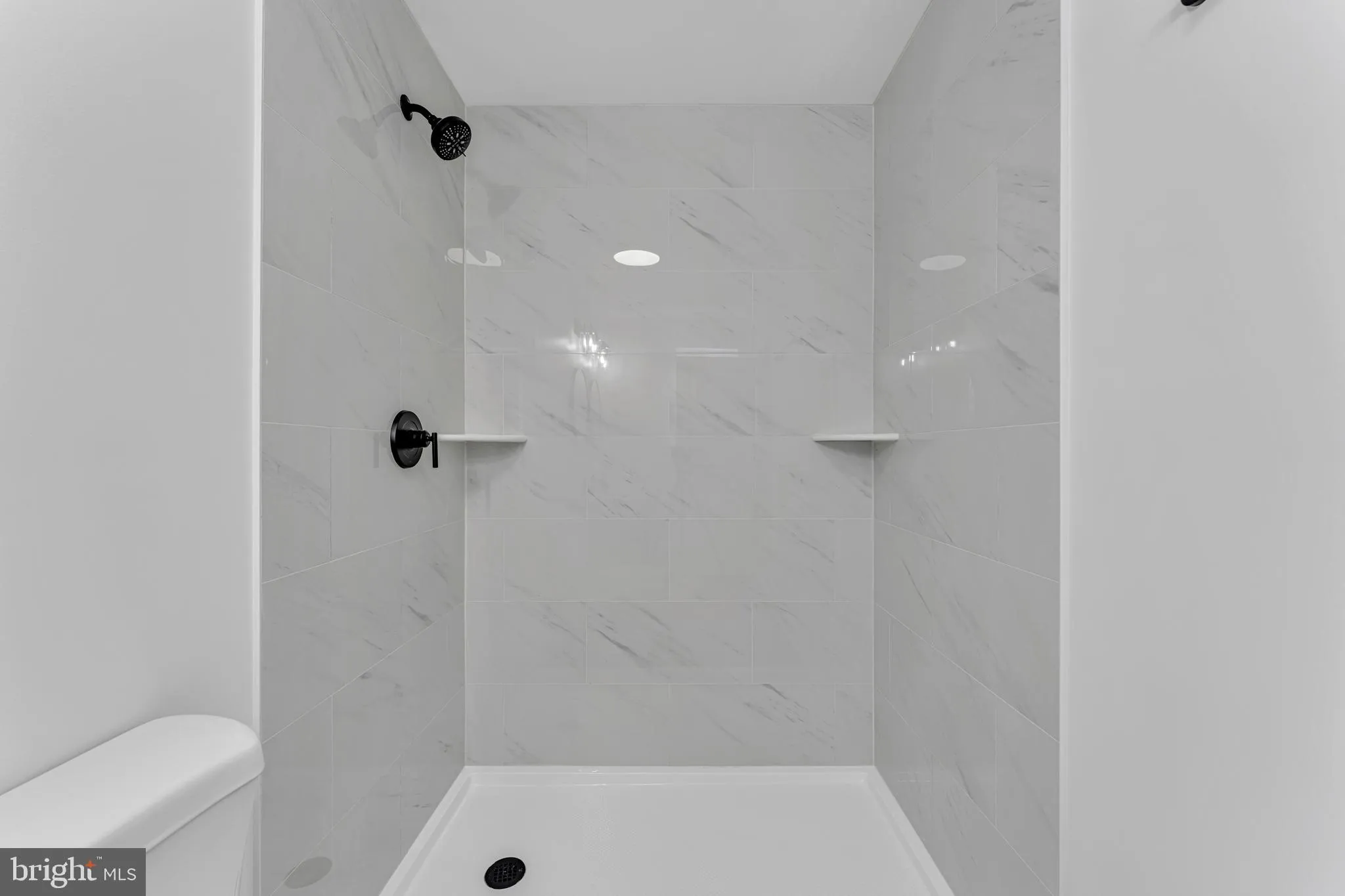 Woodbury, New Jersey 08096, United States, 4 Bedrooms Bedrooms, ,3 BathroomsBathrooms,Residential,Active,251707