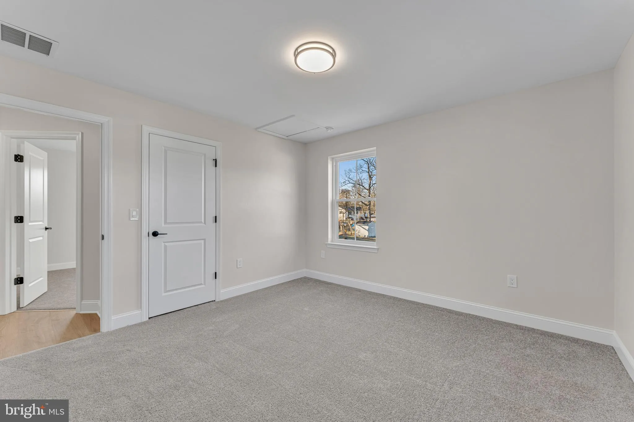 Woodbury, New Jersey 08096, United States, 4 Bedrooms Bedrooms, ,3 BathroomsBathrooms,Residential,Active,251707