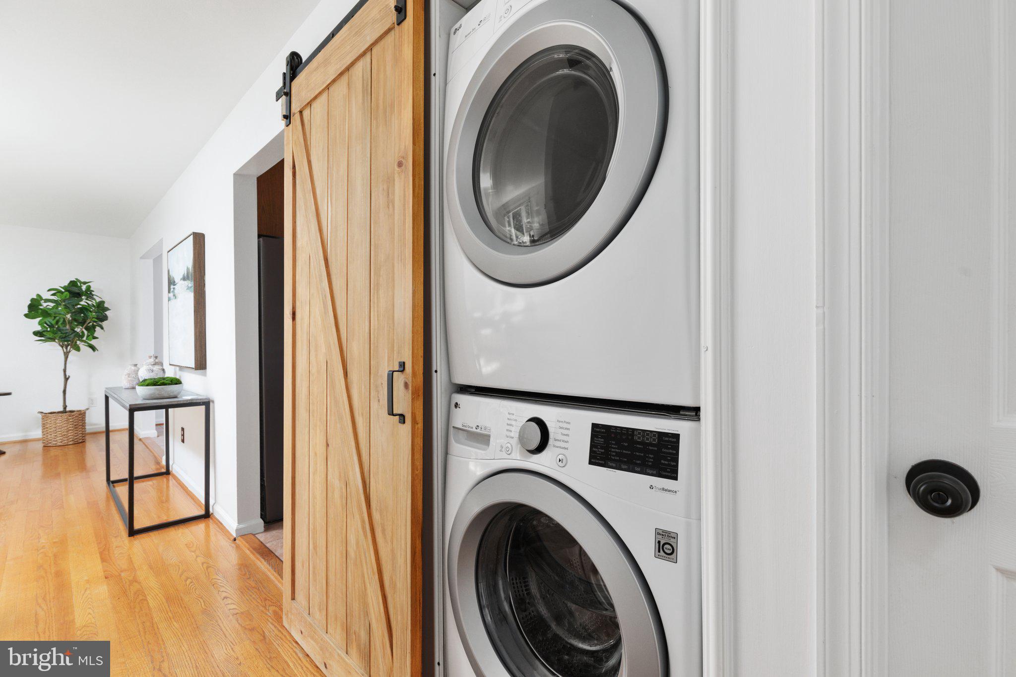 BURKE MEADOWS - Residential