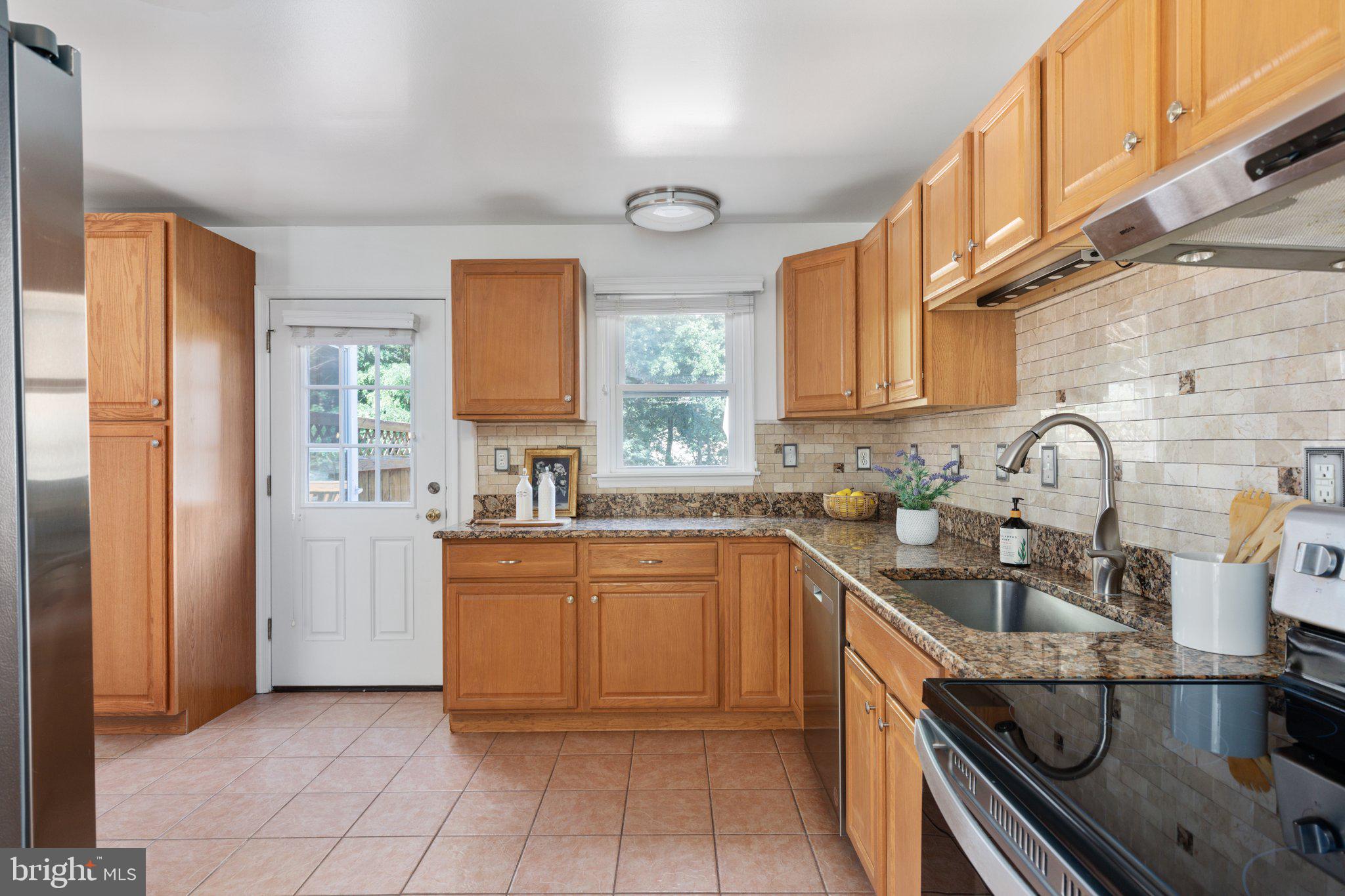 BURKE MEADOWS - Residential