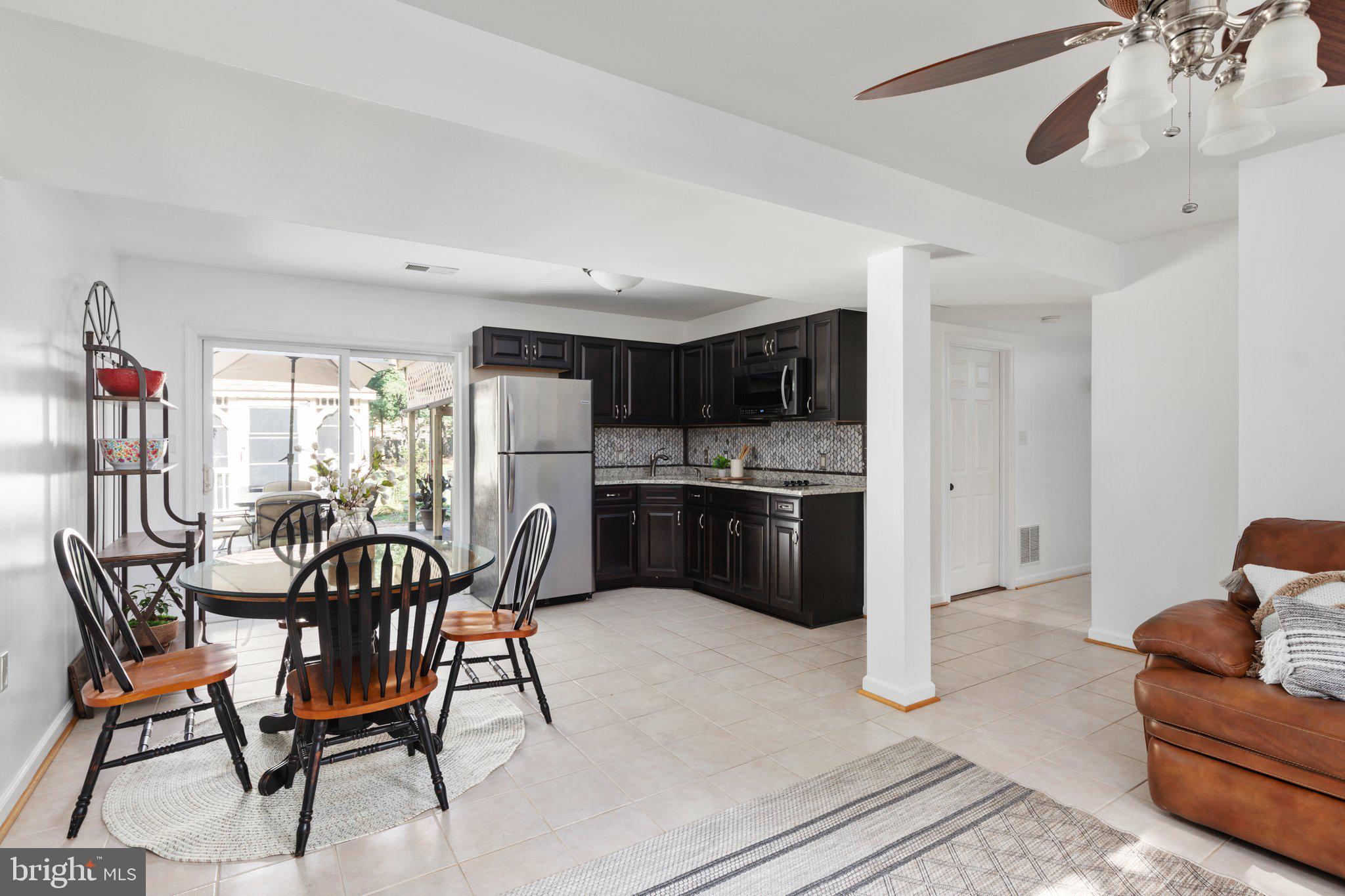 BURKE MEADOWS - Residential