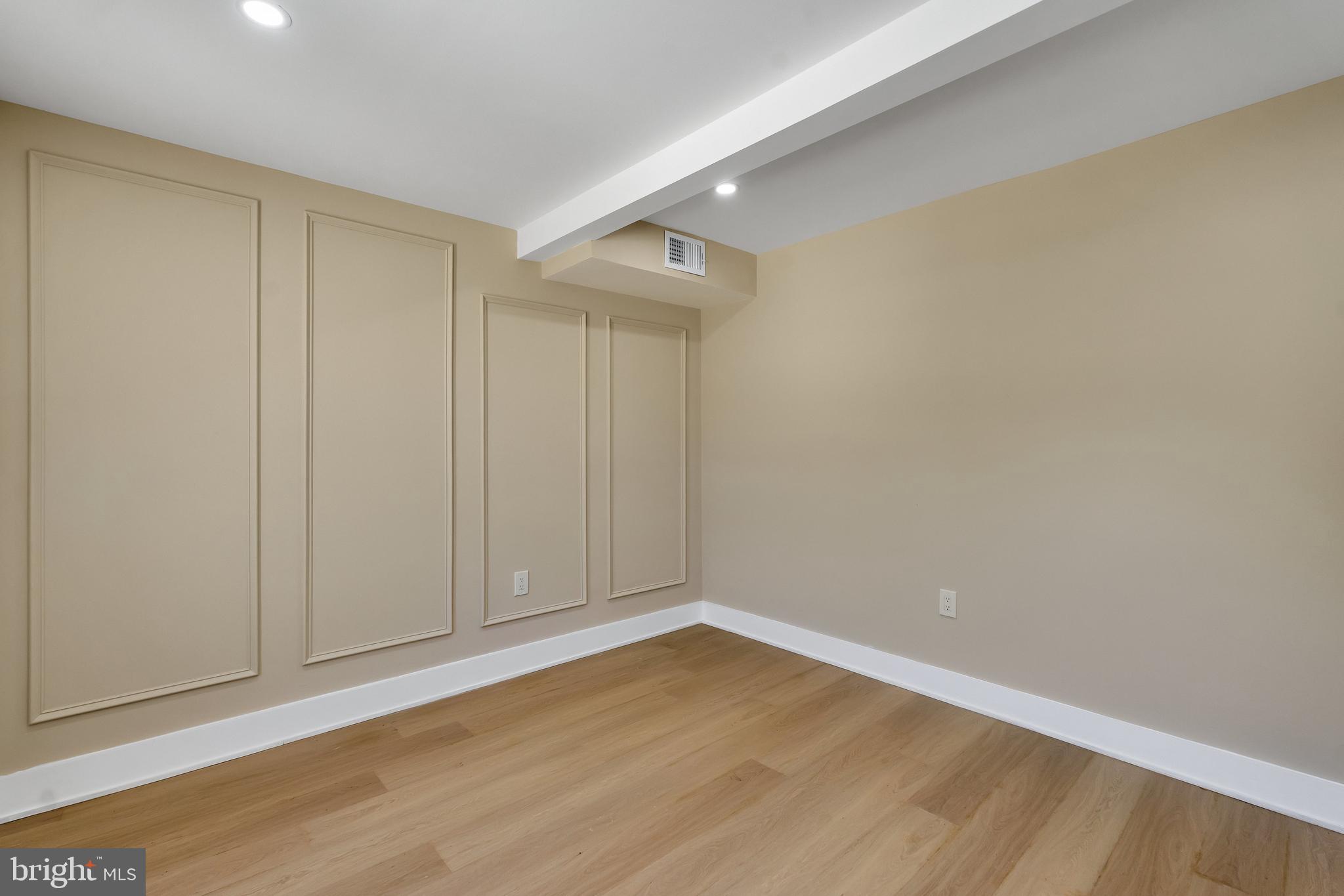 TRINIDAD - Residential Income