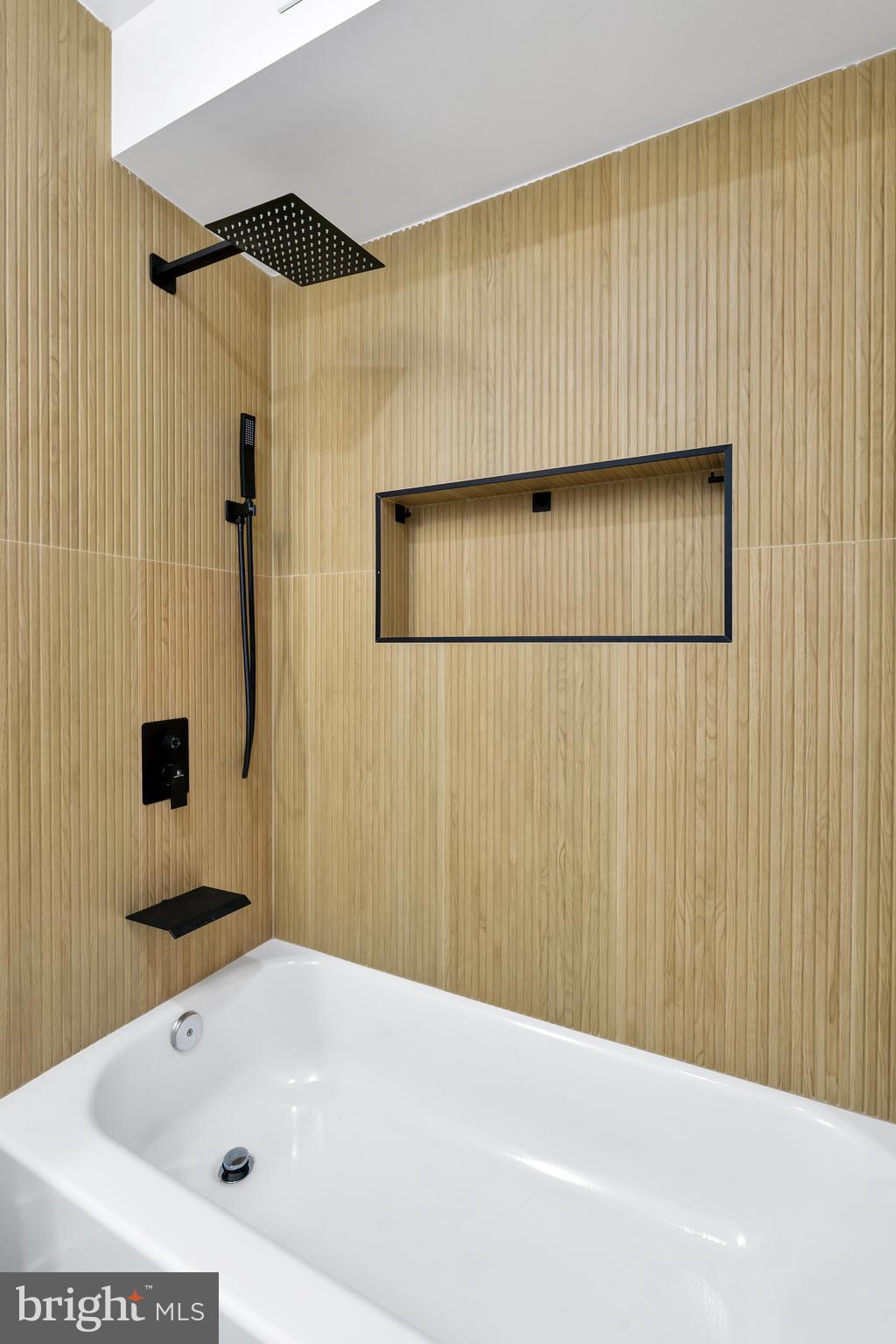 TRINIDAD - Residential Income