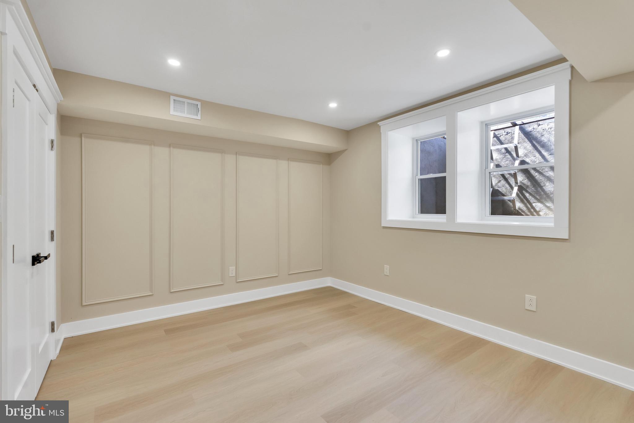 TRINIDAD - Residential Income