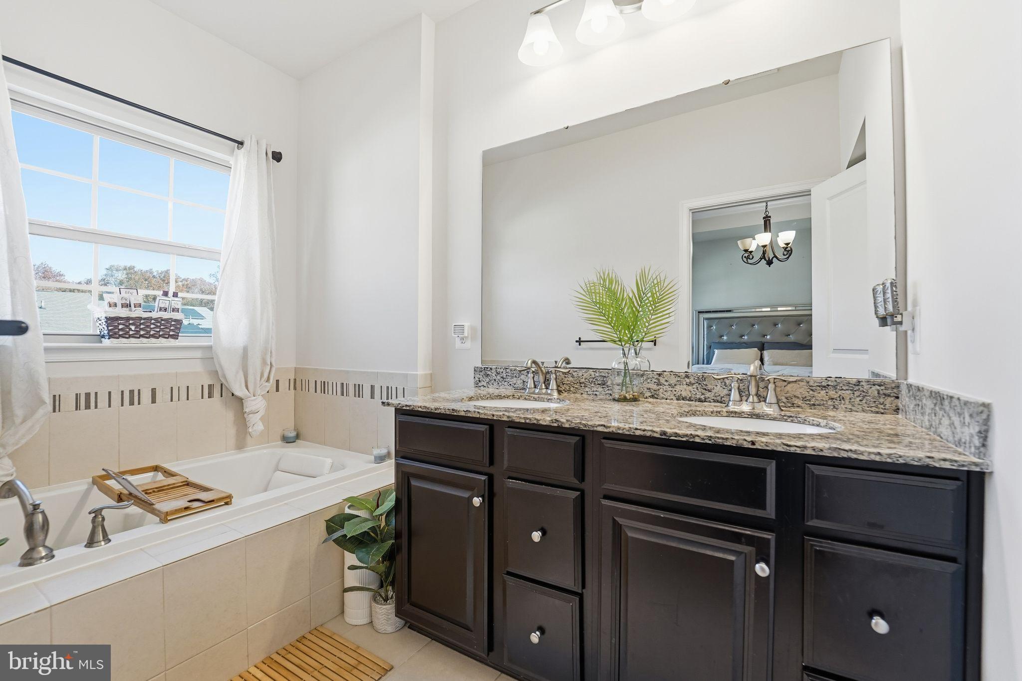 PARKSIDE - Residential