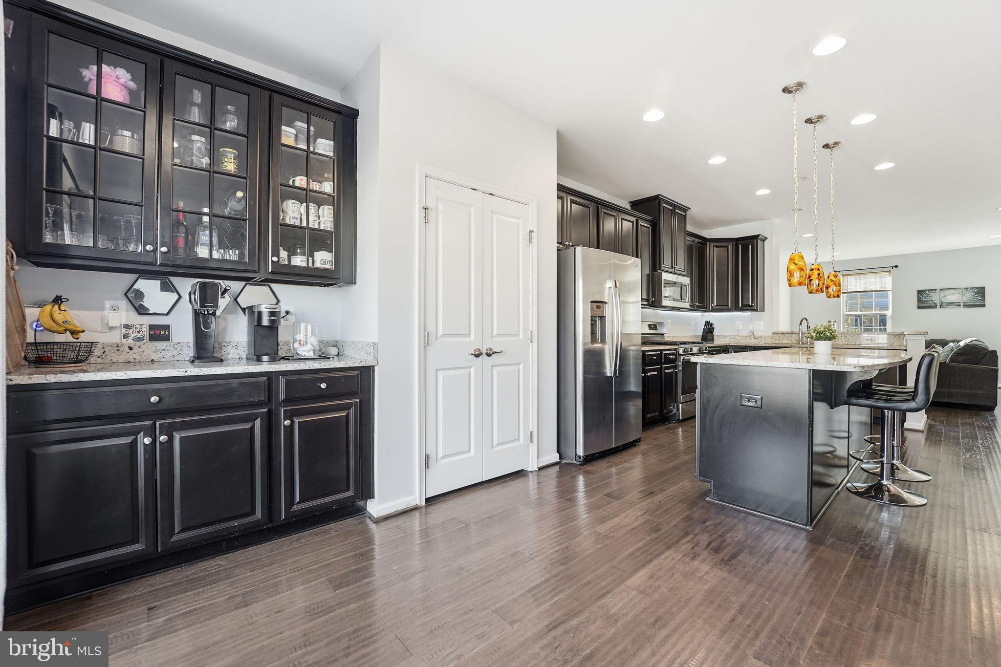 PARKSIDE - Residential