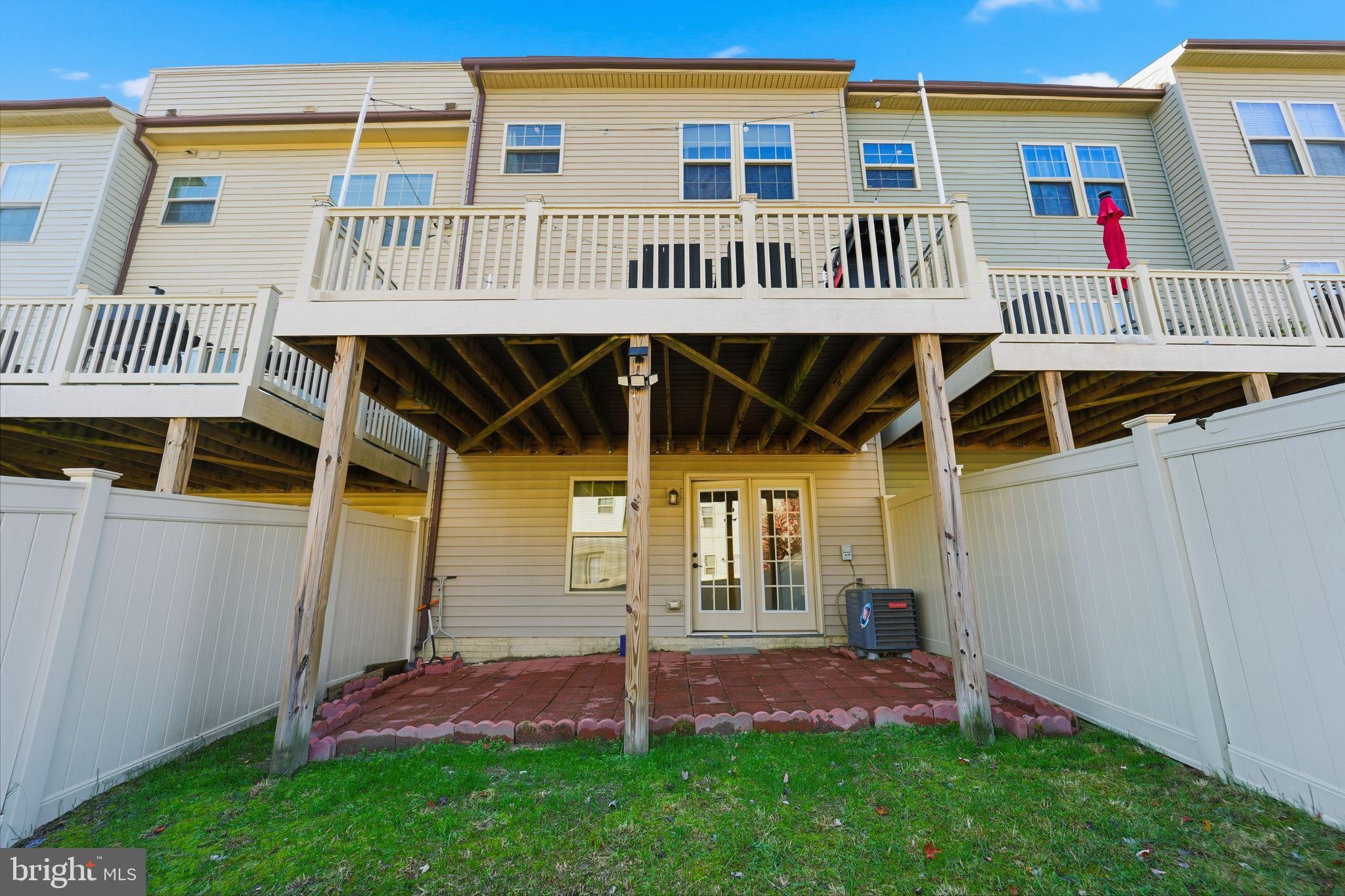 PARKSIDE - Residential