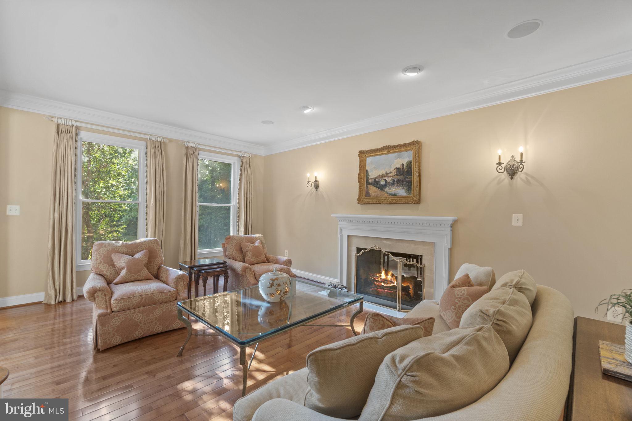 WINDSOR RIDGE - Residential