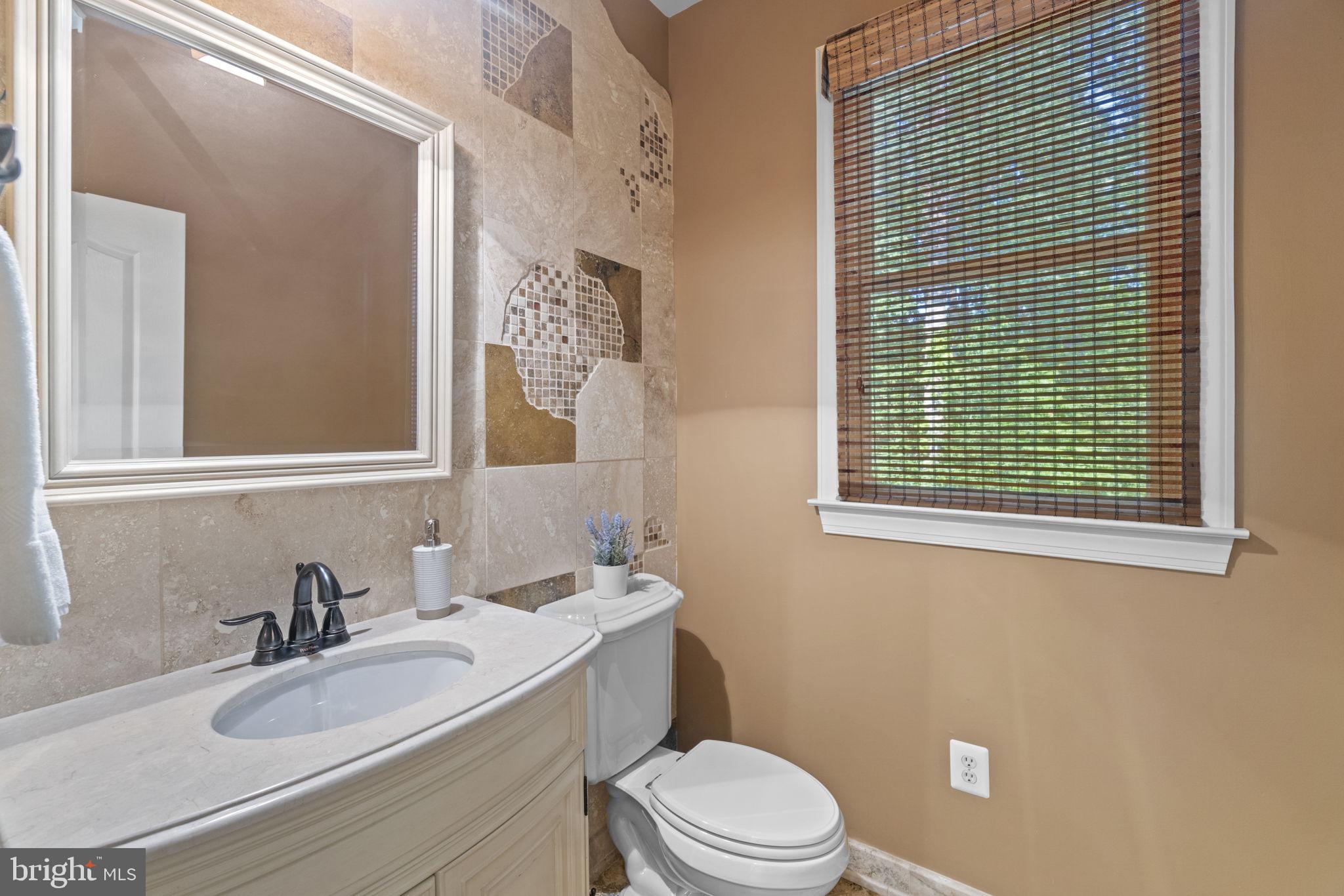 WINDSOR RIDGE - Residential