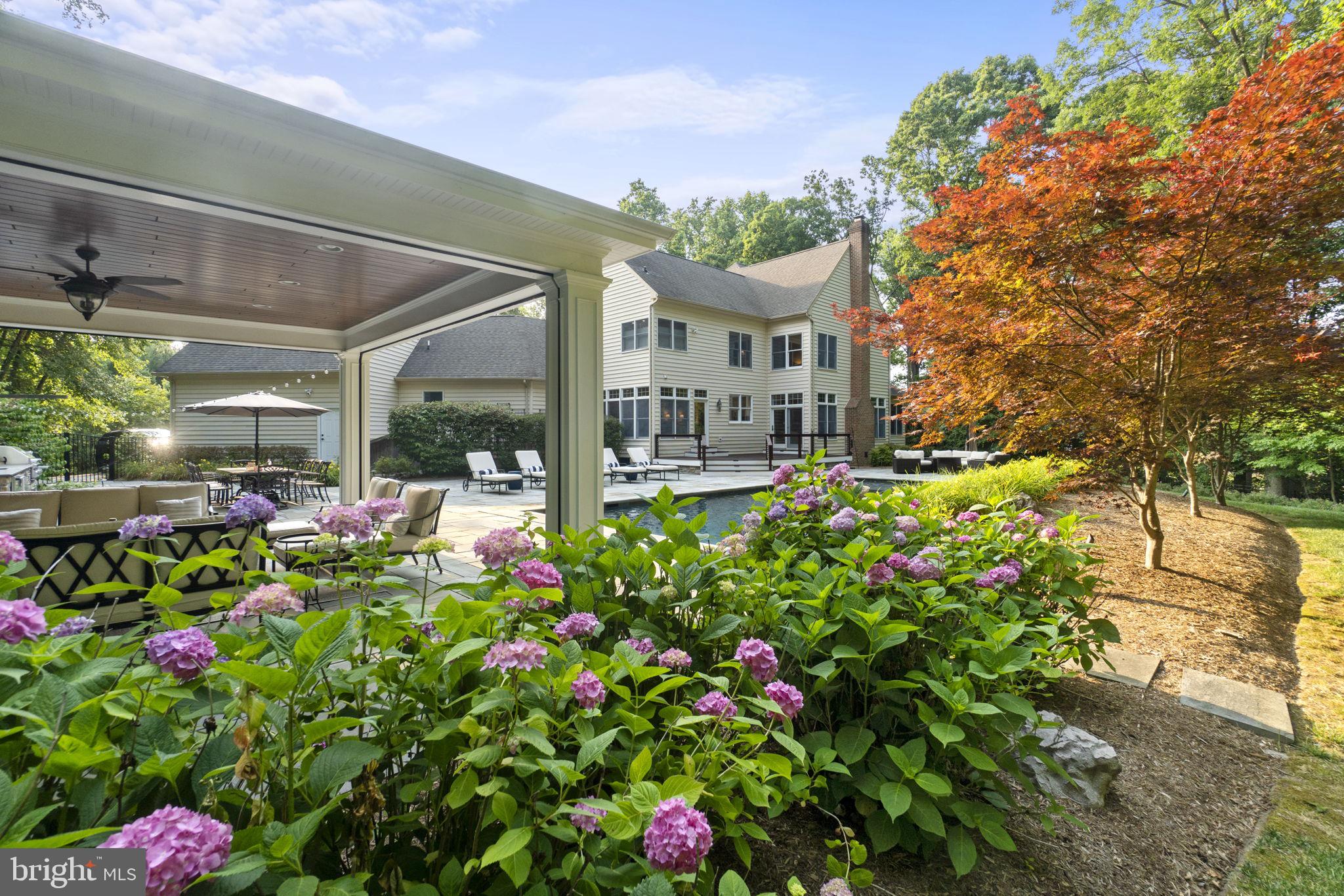 WINDSOR RIDGE - Residential