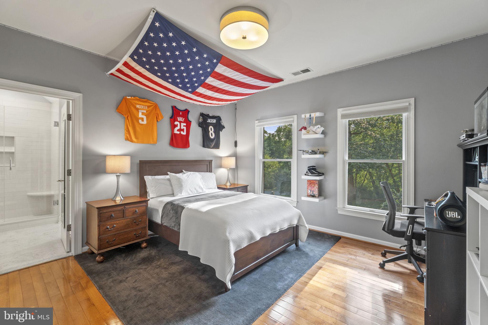 WINDSOR RIDGE - Residential