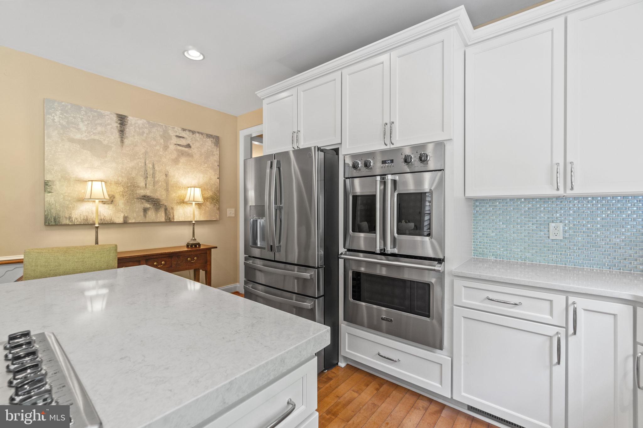 WINDSOR RIDGE - Residential