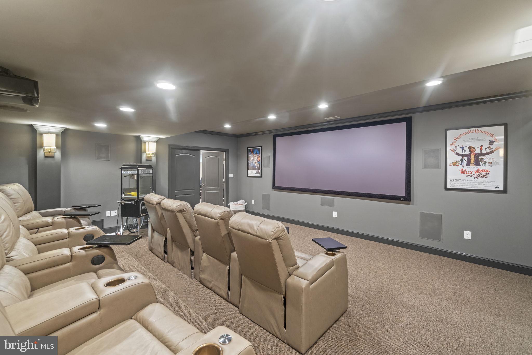 WINDSOR RIDGE - Residential