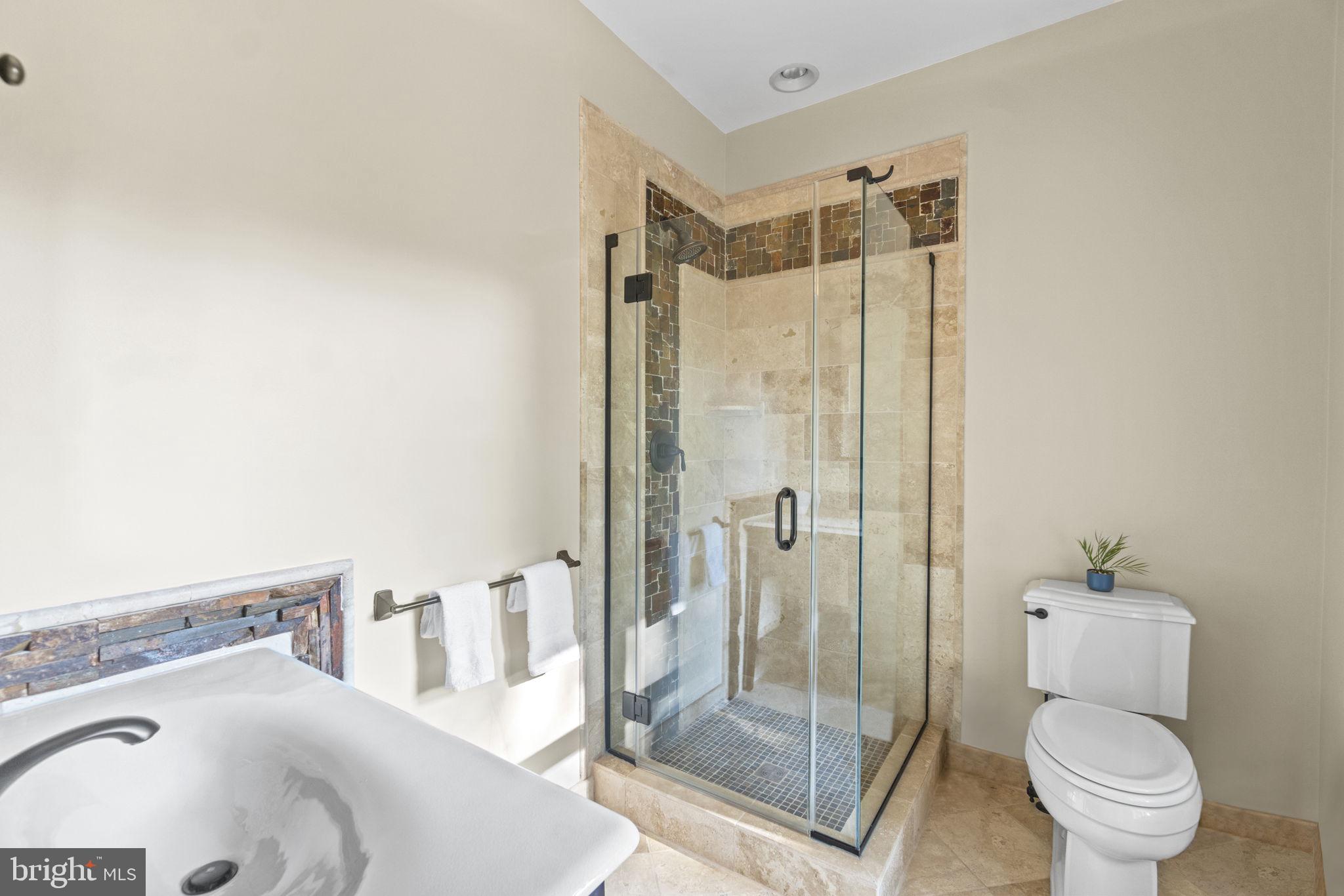 WINDSOR RIDGE - Residential