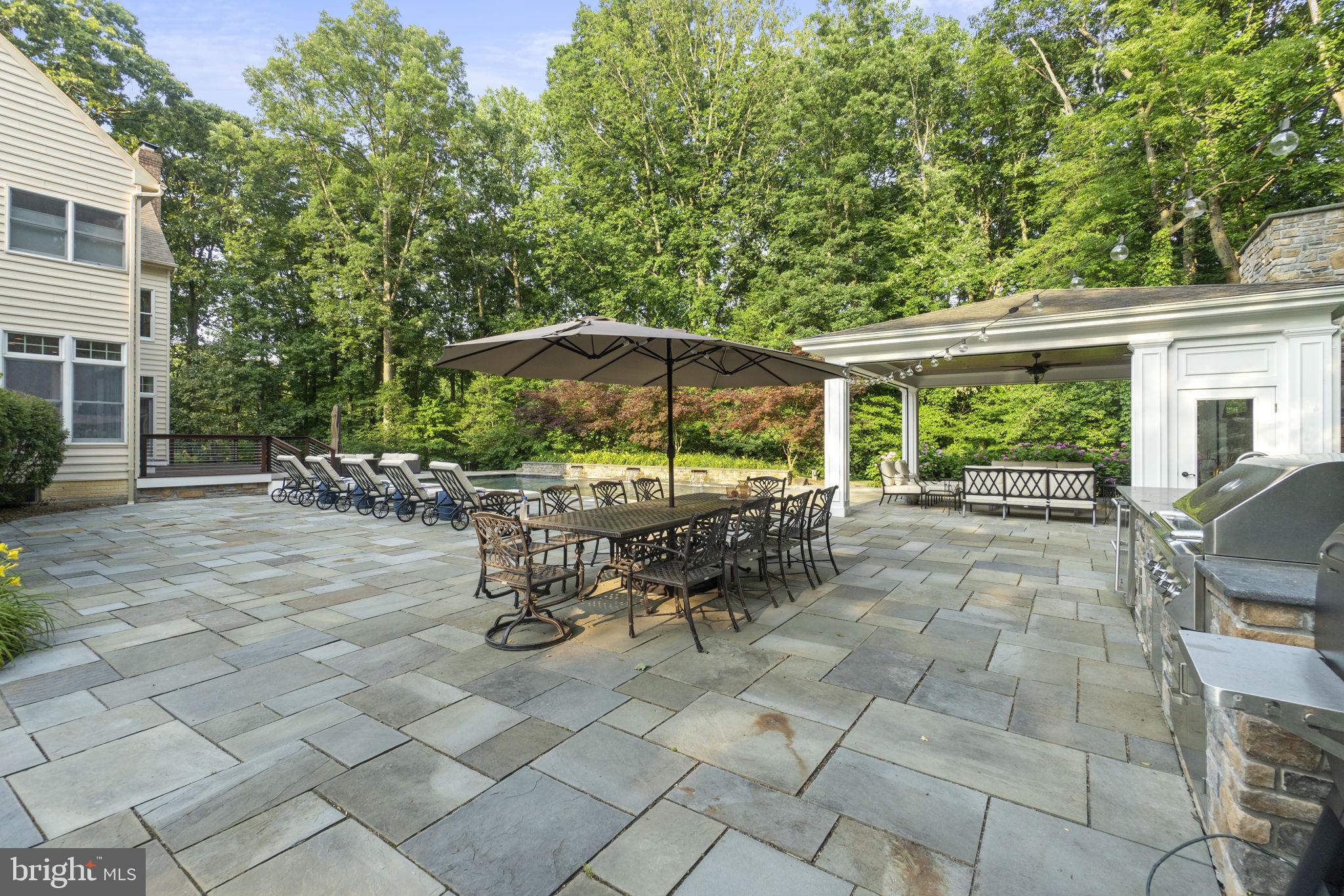 WINDSOR RIDGE - Residential