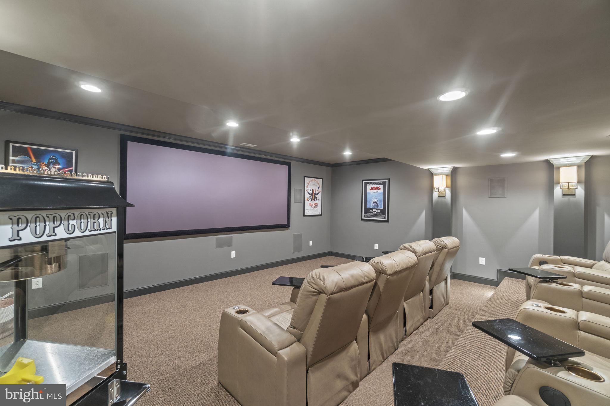 WINDSOR RIDGE - Residential