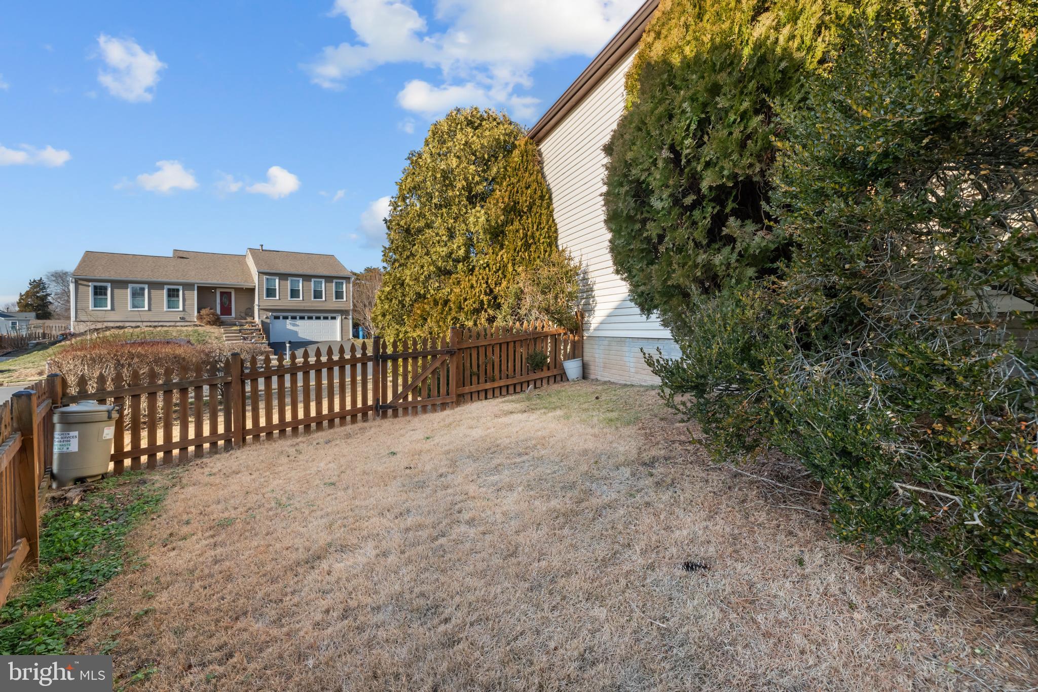 BELLE POND FARM - Residential