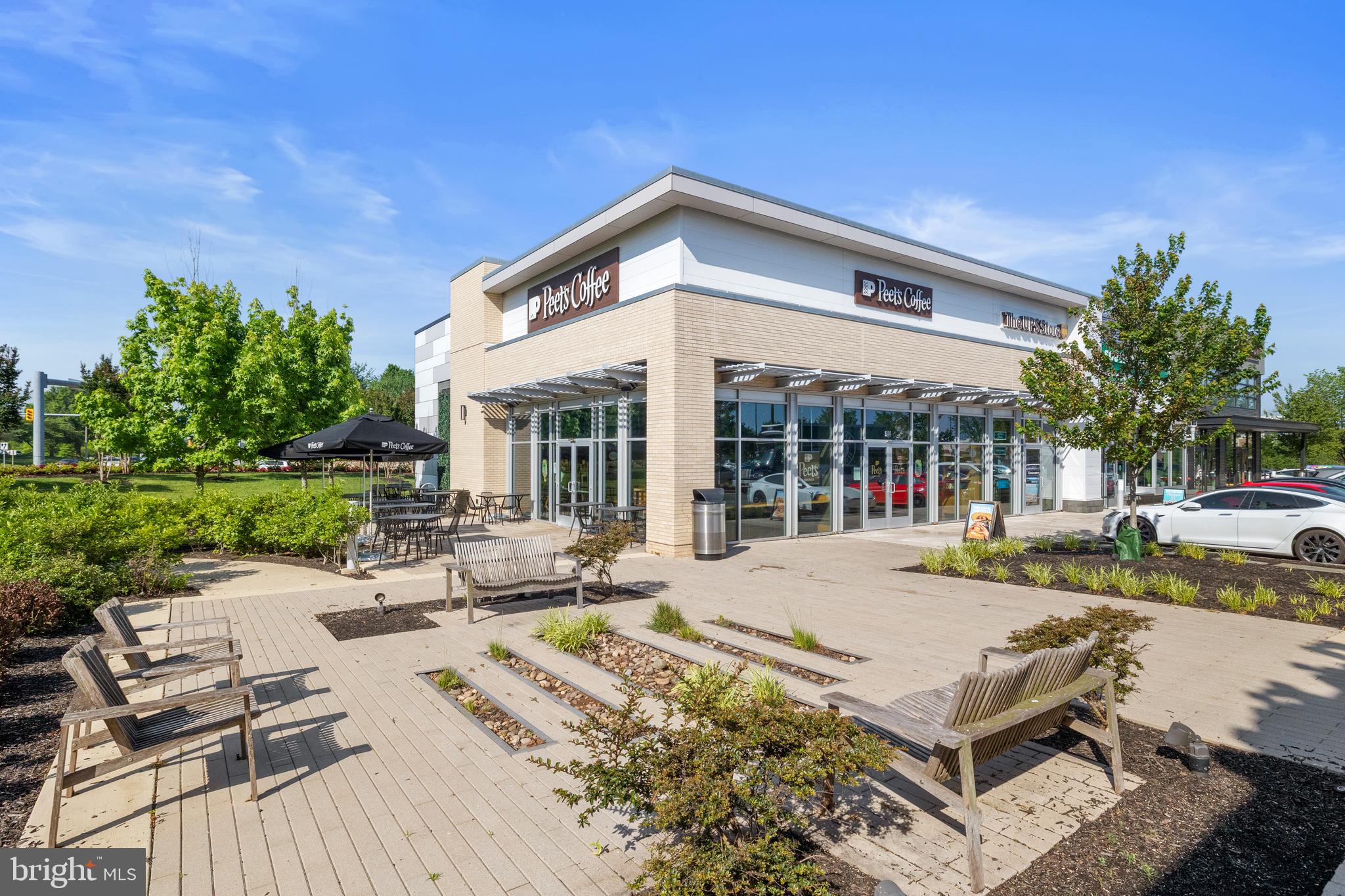 BELLE POND FARM - Residential