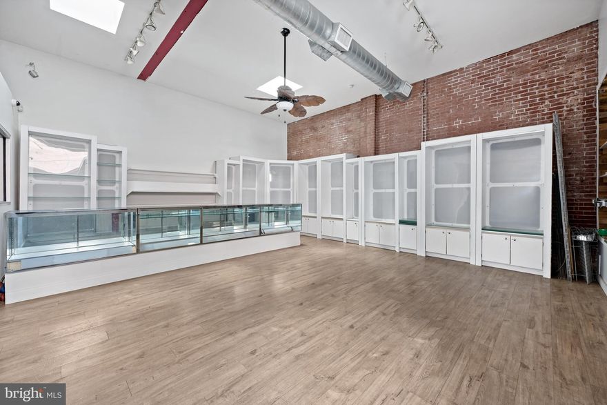 Unique mixed-use opportunity in North Central — 1414 W Oxford St (RM-1). Rare, single-floor storefront on a 620 SF lot with strong street presence and endless upside. Formerly a well-known smoke shop, this property sits on a pedestrian corridor minutes from Temple University and an easy commute toward Center City — a perfect pocket for an owner-operator, small business, or investor looking to reposition for growth.

This RM-1 parcel is ideal for: a neighborhood retail concept + small office, creative studio, café with takeaway, or an owner-occupied storefront with residential conversion potential. The blank-canvas interior and one-of-a-kind lot make it easy to imagine a modern storefront build-out or a boutique live/work conversion tailored to Temple students, faculty and local residents. Exceptional exposure and walkability place this asset at the convergence of steady foot traffic and long-term redevelopment momentum.

Don’t miss the chance to own a freestanding, single-floor commercial gem with flexible RM-1 zoning and real potential to generate immediate income or be adapted as part of a longer-term value-add play.