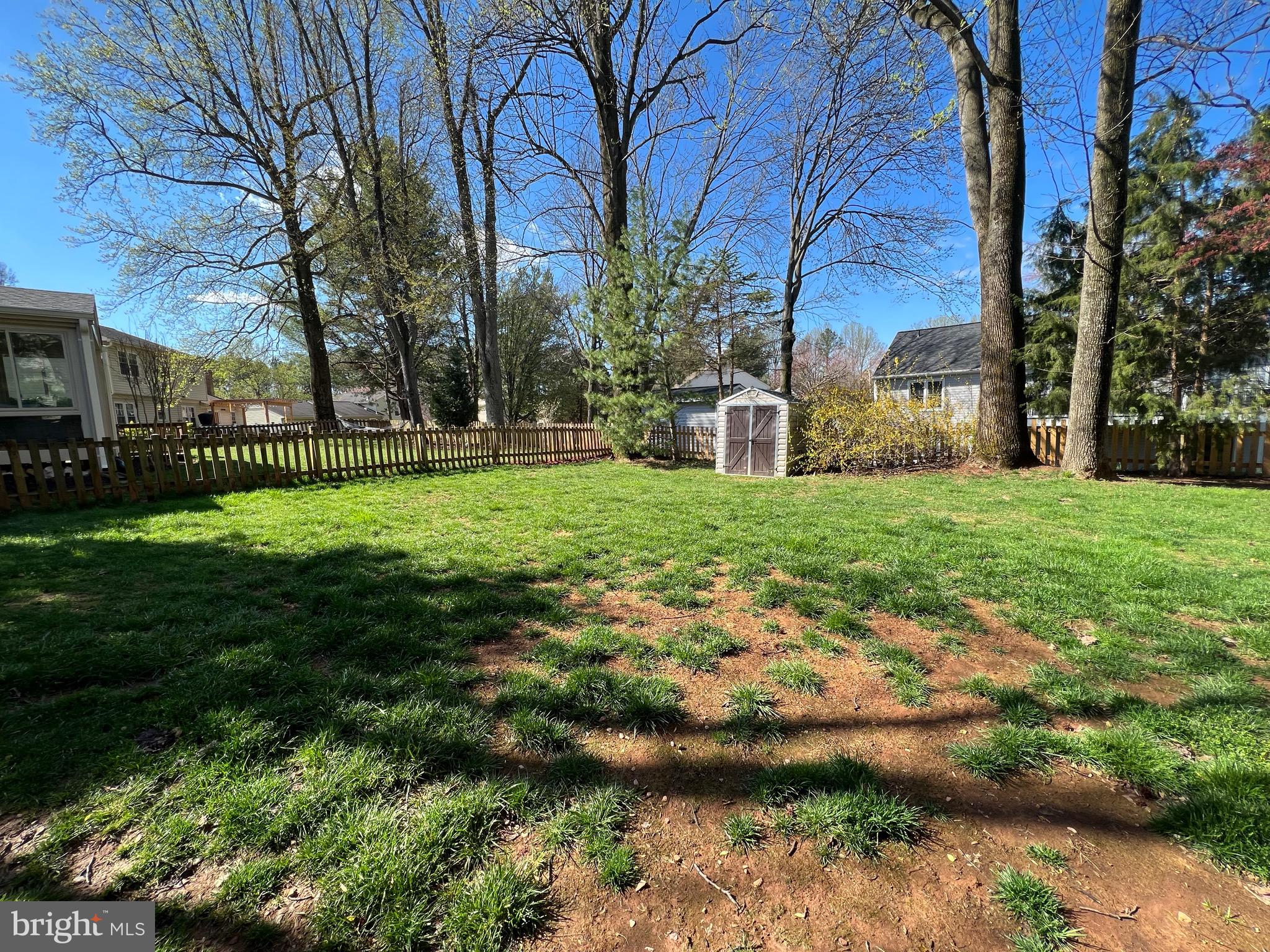 SIGNAL HILL - Residential