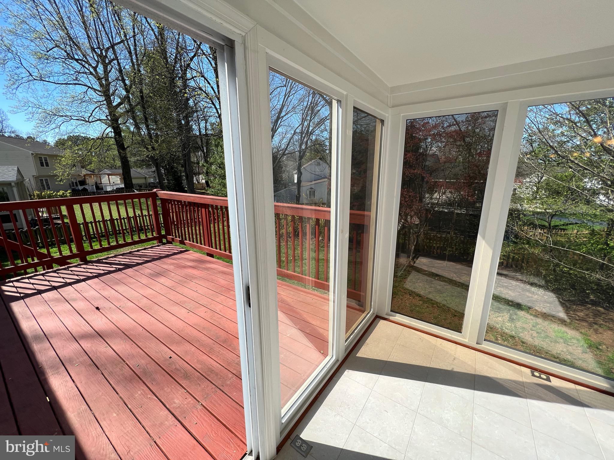 SIGNAL HILL - Residential