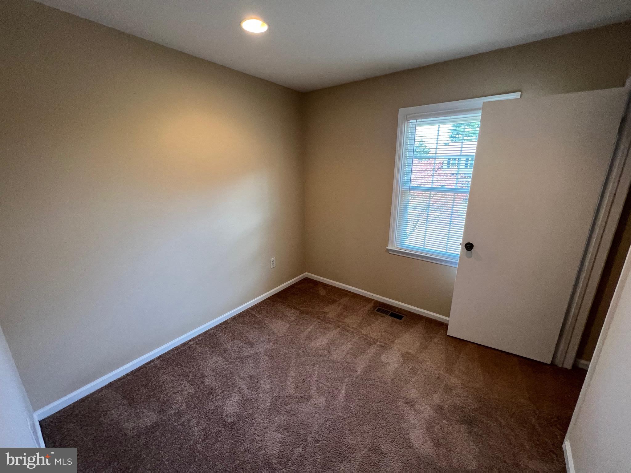 SIGNAL HILL - Residential