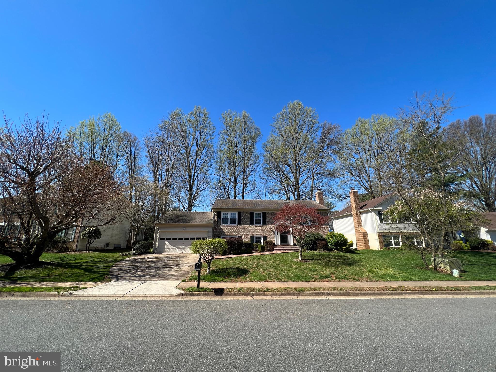 SIGNAL HILL - Residential