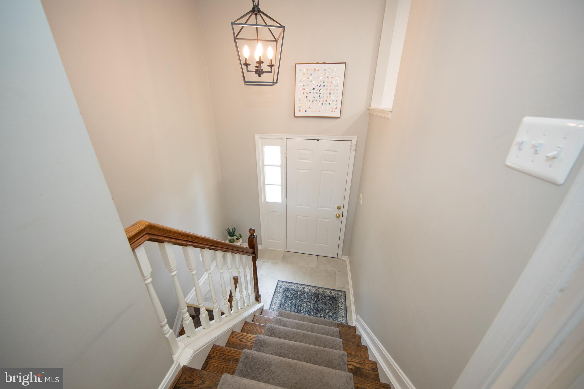 OAK MOORE SQUARE CONDOMINIUMS - Residential