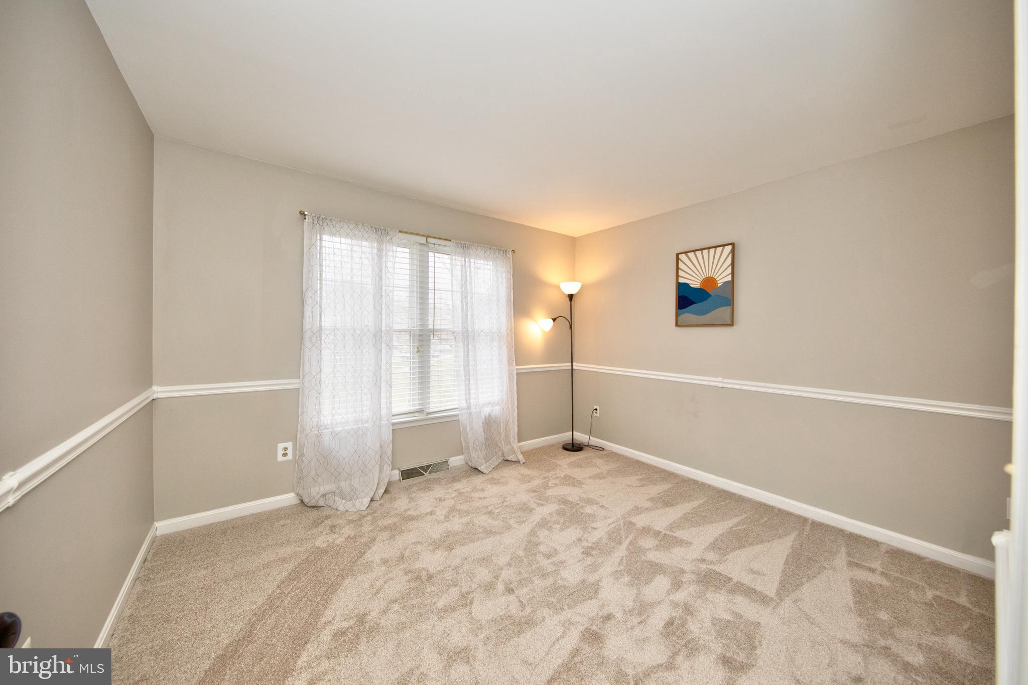 OAK MOORE SQUARE CONDOMINIUMS - Residential