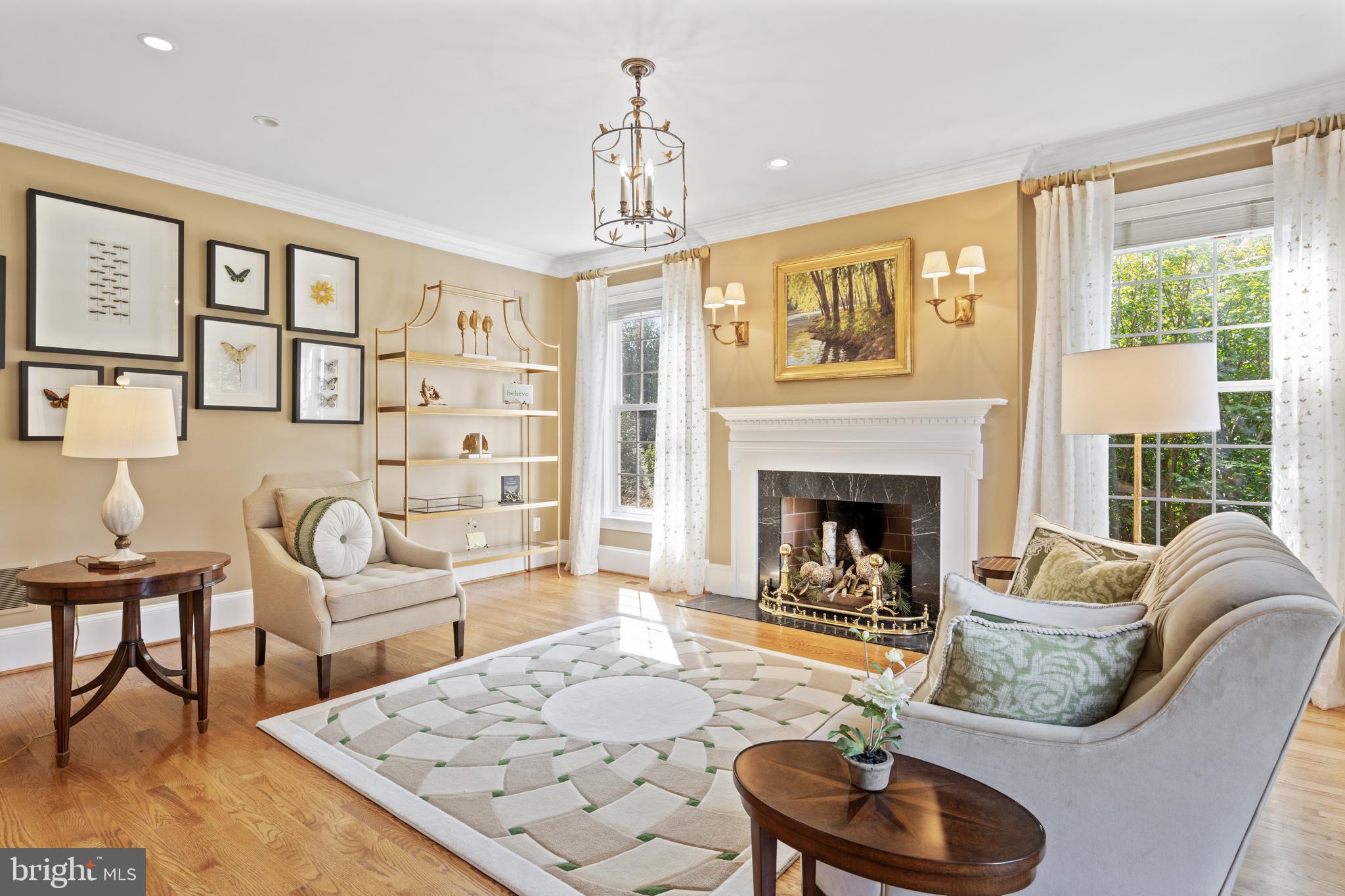 MAPLE HILL - Residential