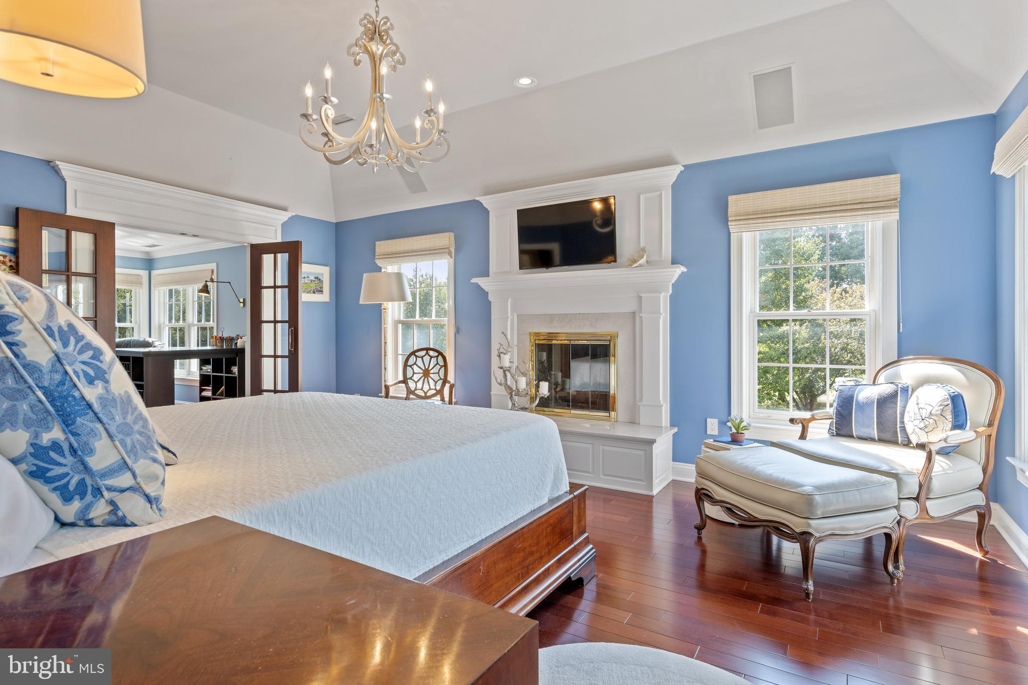 MAPLE HILL - Residential