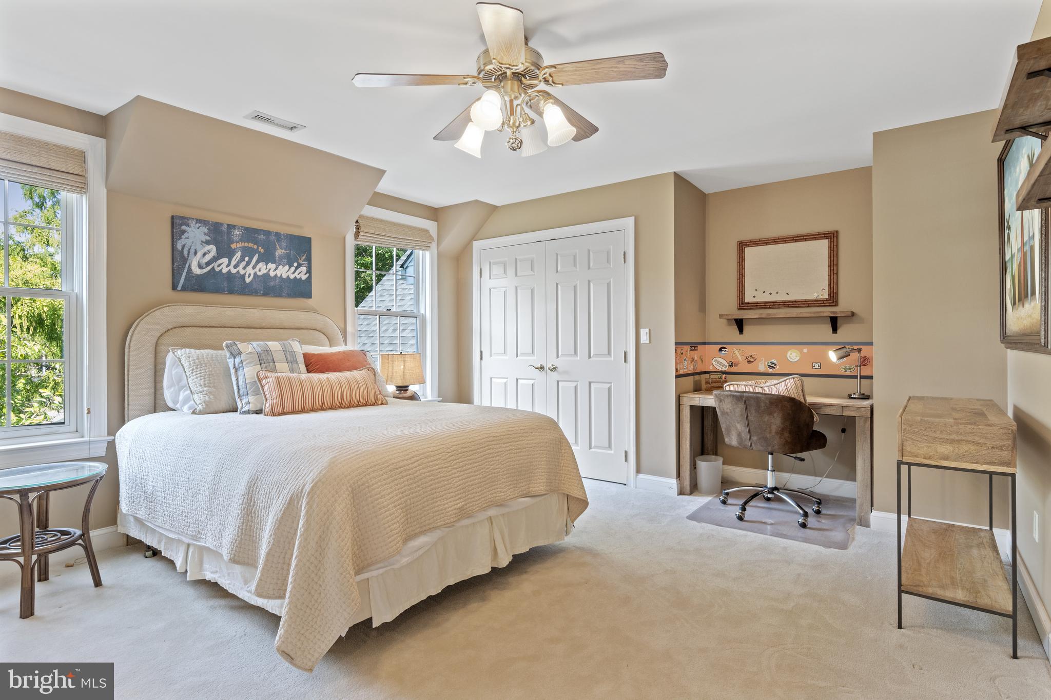 MAPLE HILL - Residential