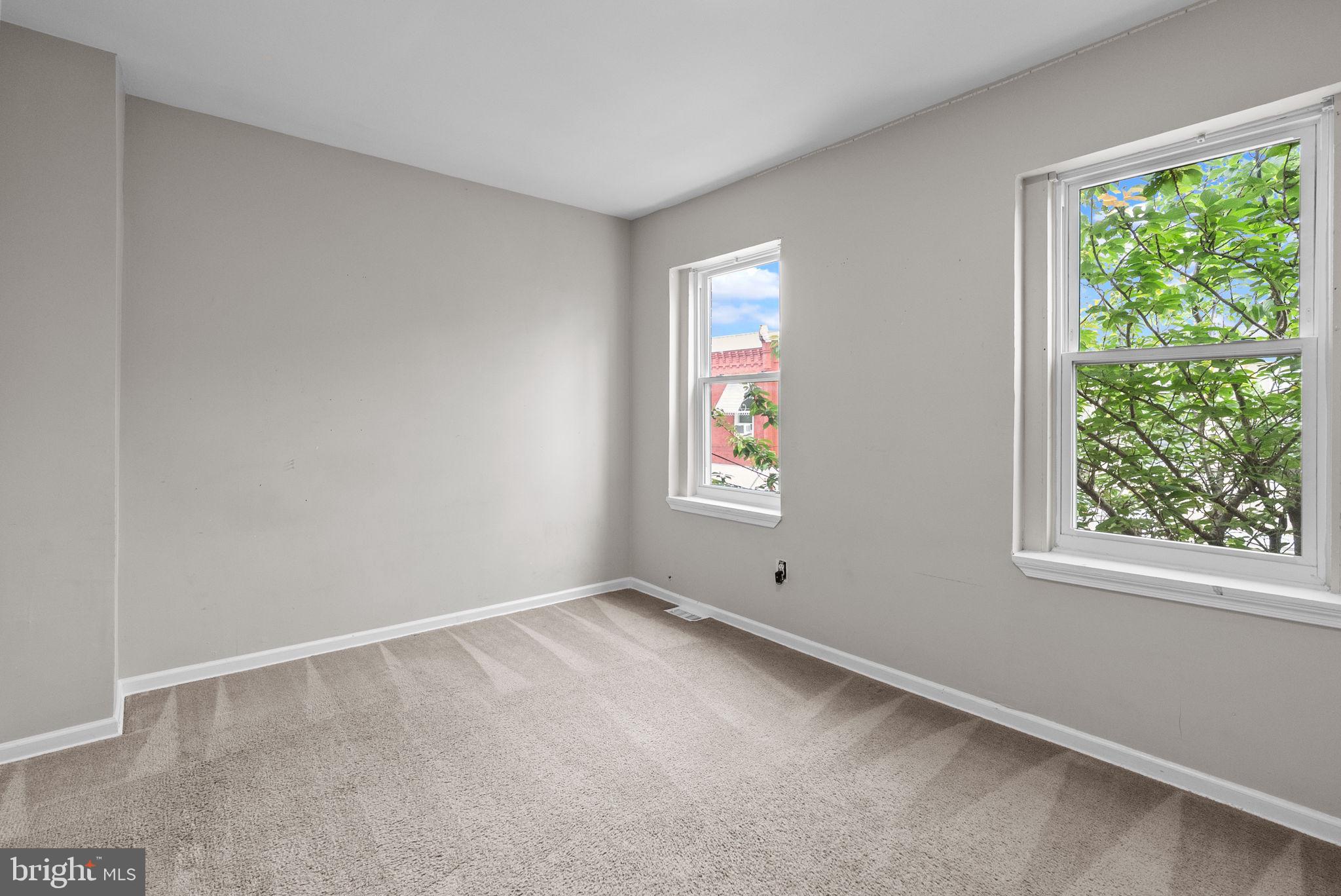 PHILADELPHIA (NORTHWEST) - Residential