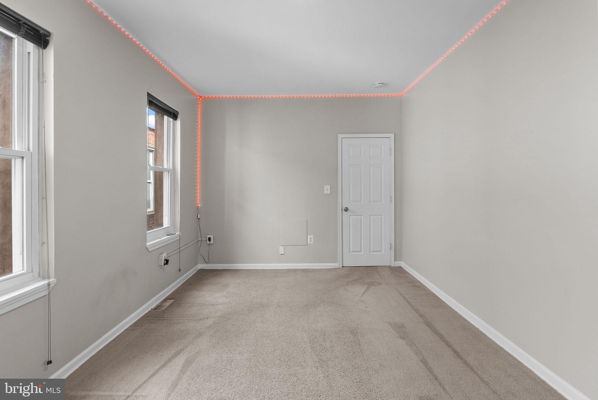 PHILADELPHIA (NORTHWEST) - Residential