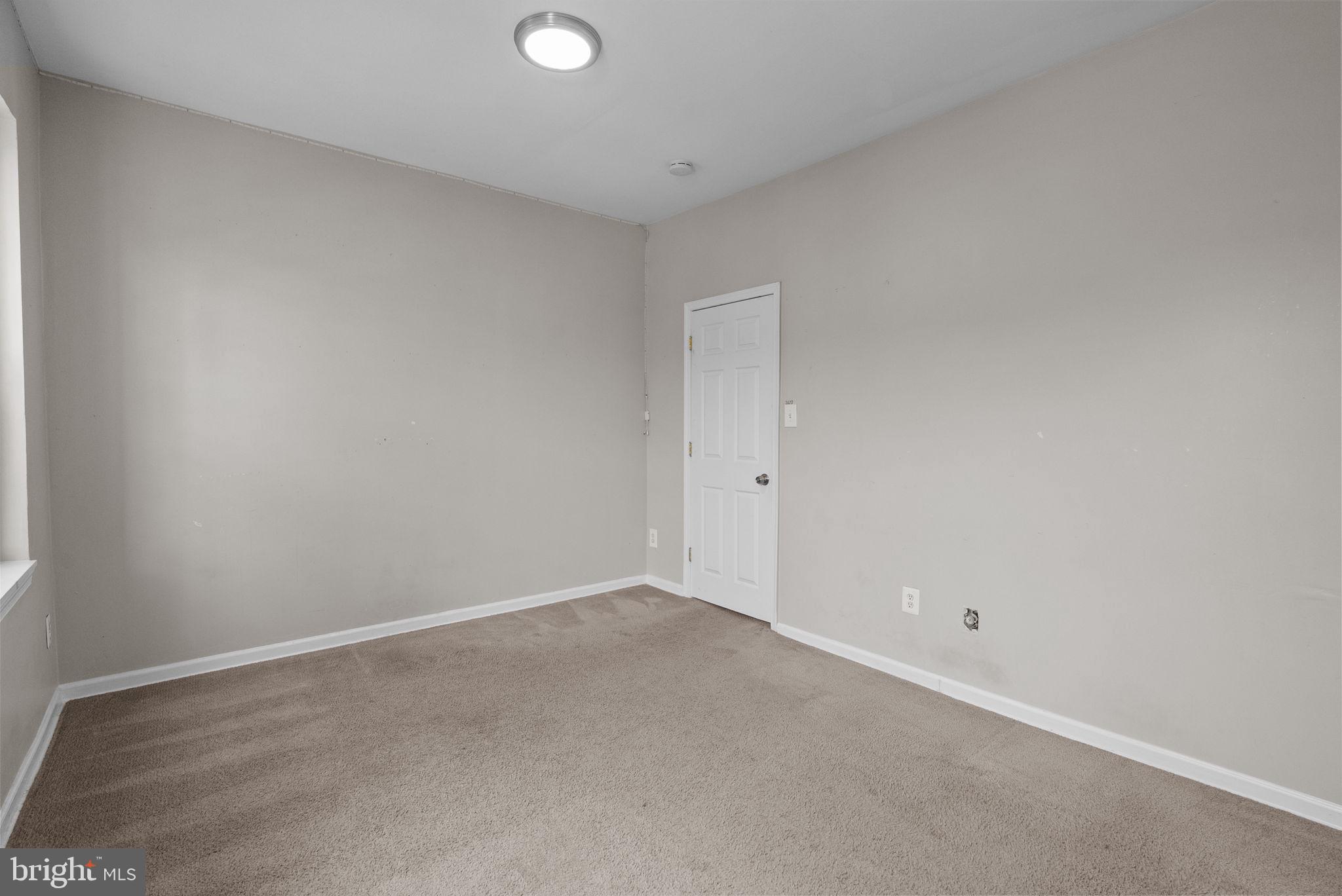 PHILADELPHIA (NORTHWEST) - Residential