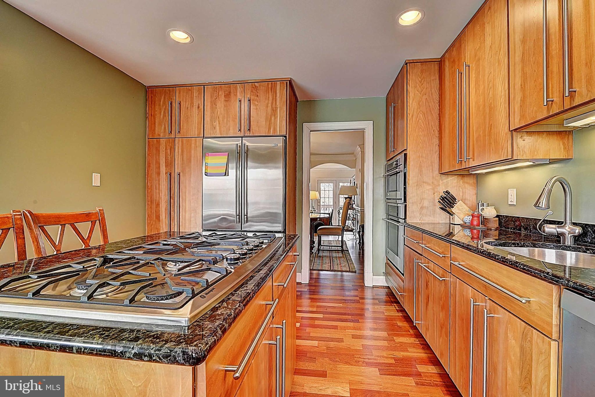 TYSONS CORNER - Residential Lease