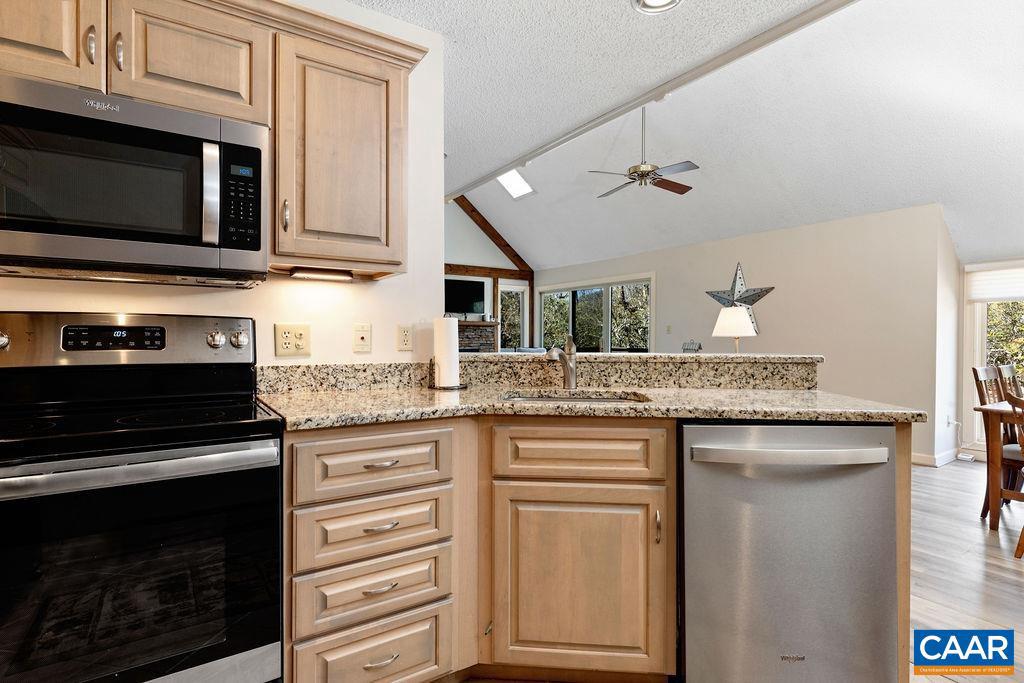 WINTERGREEN RESORT - Residential