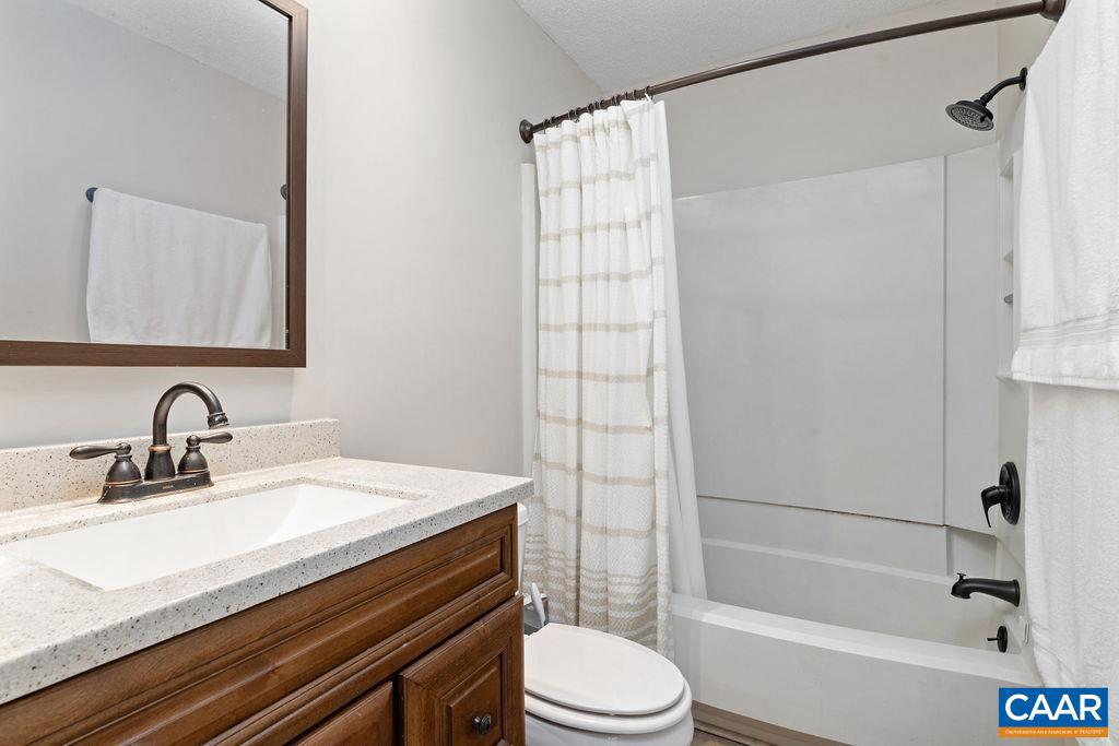 WINTERGREEN RESORT - Residential