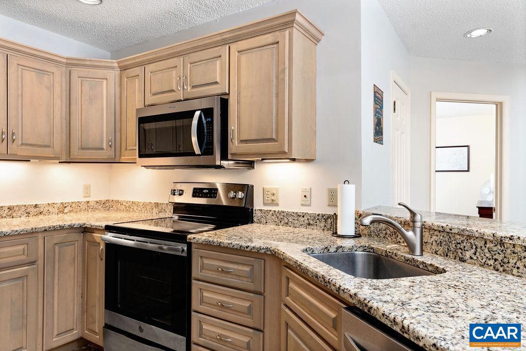 WINTERGREEN RESORT - Residential