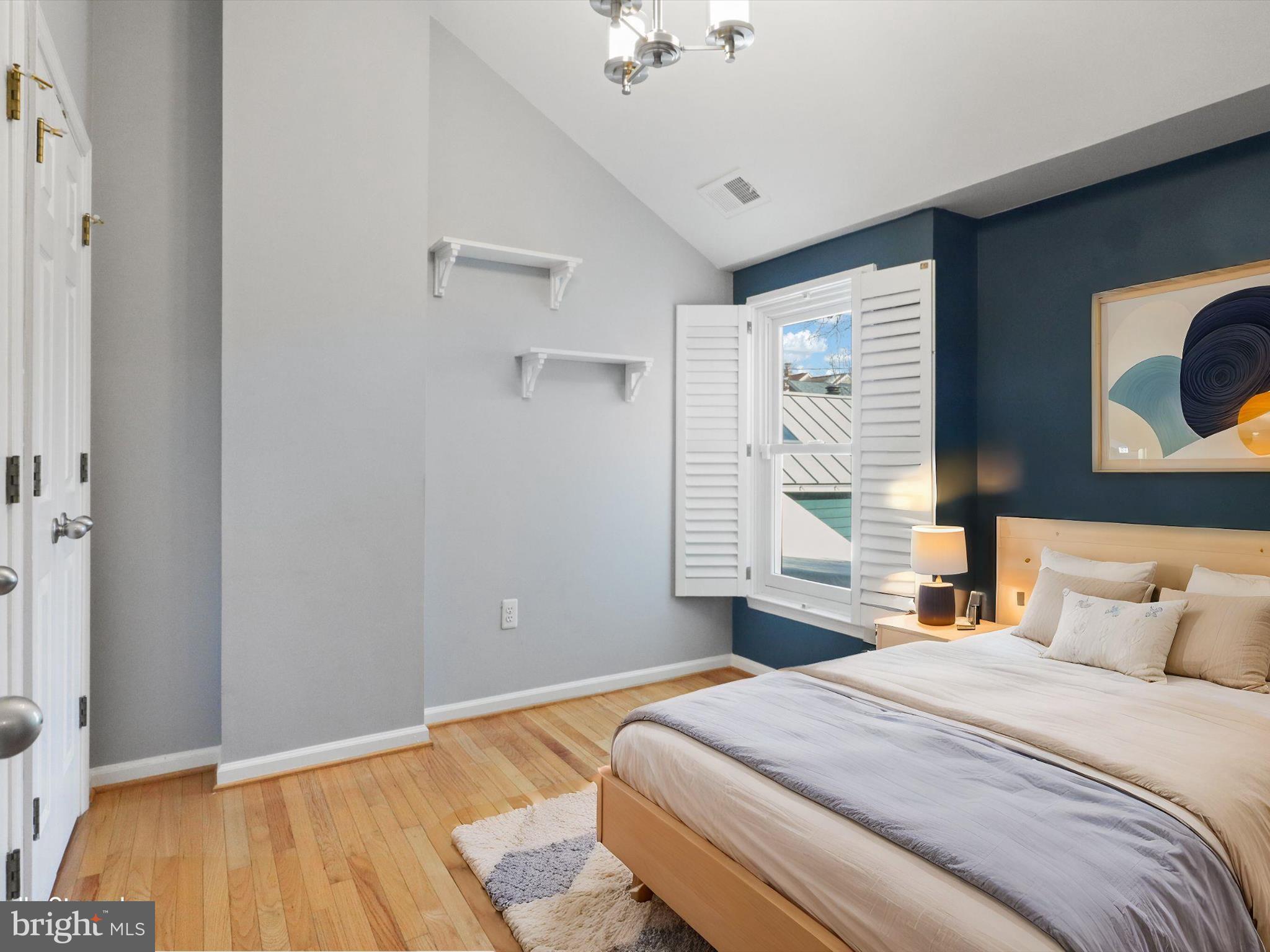 OLD TOWN - Residential